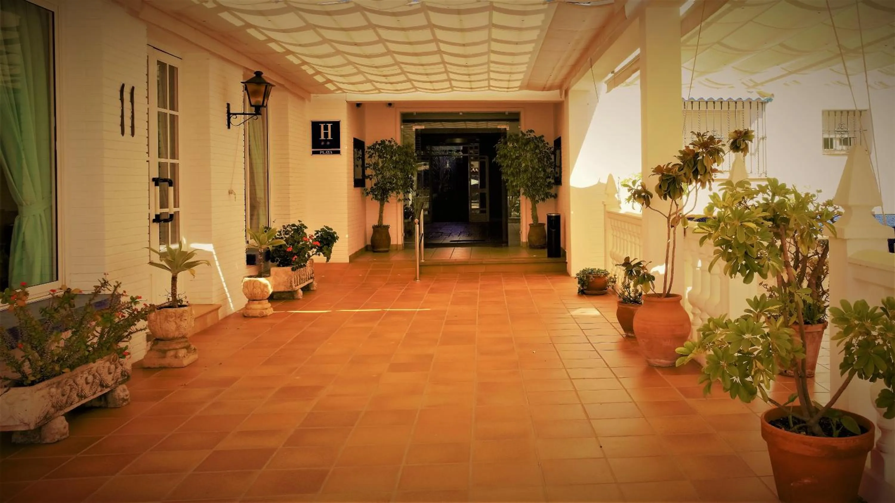 Facade/entrance in Hotel Ayamontino