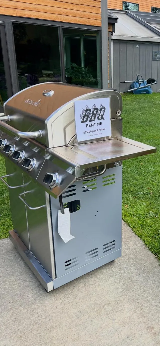 BBQ facilities in Sun & Ski Inn and Suites