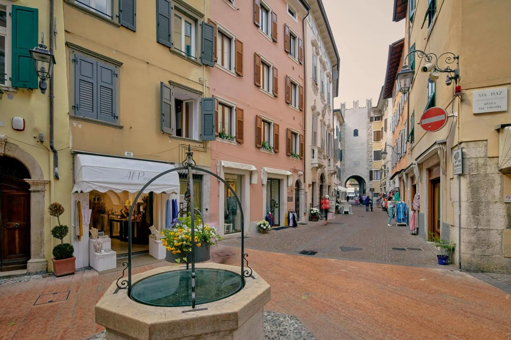 Property building in Casa al Pozzo