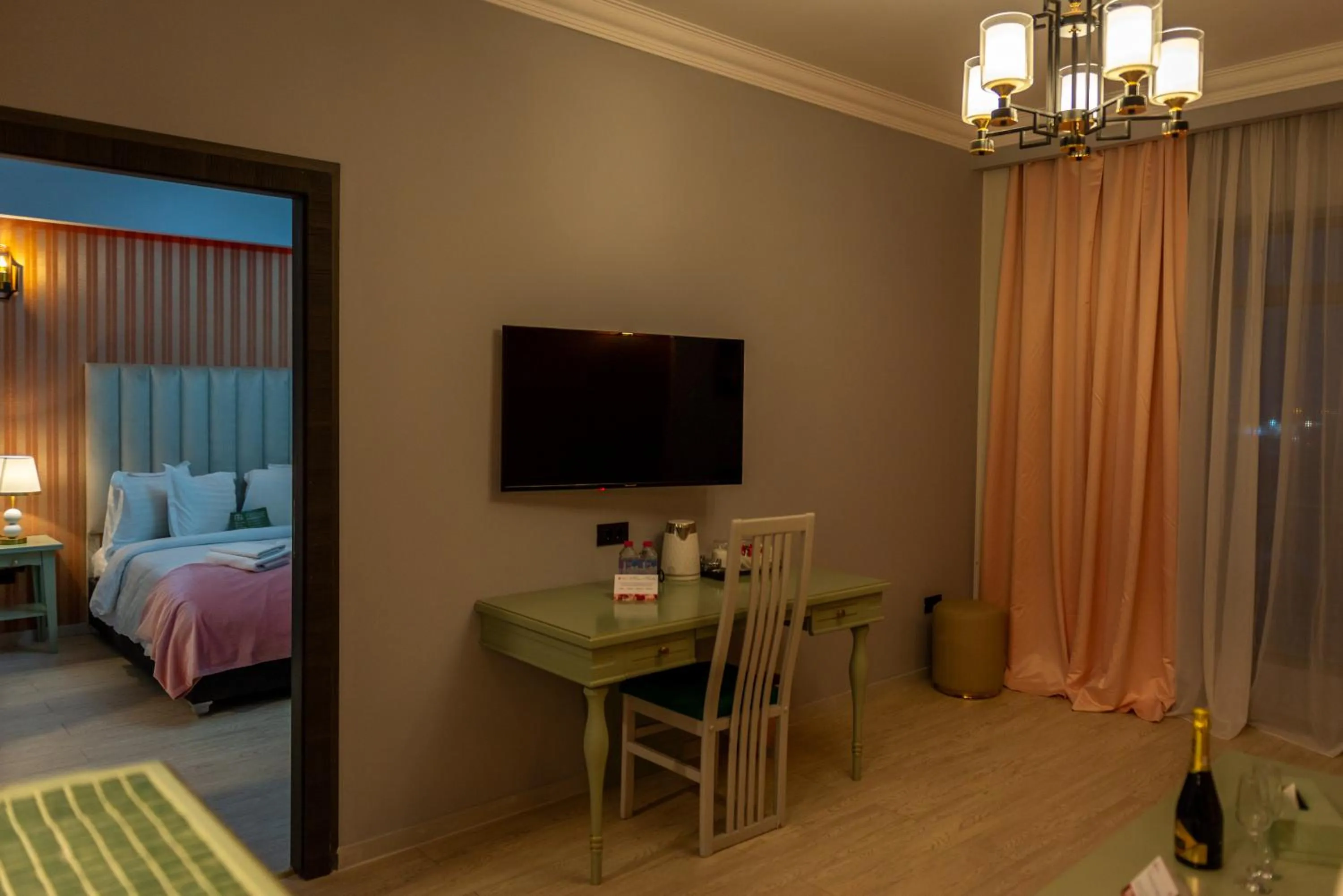 Photo of the whole room, Bed in Phoenicia Express Hotel