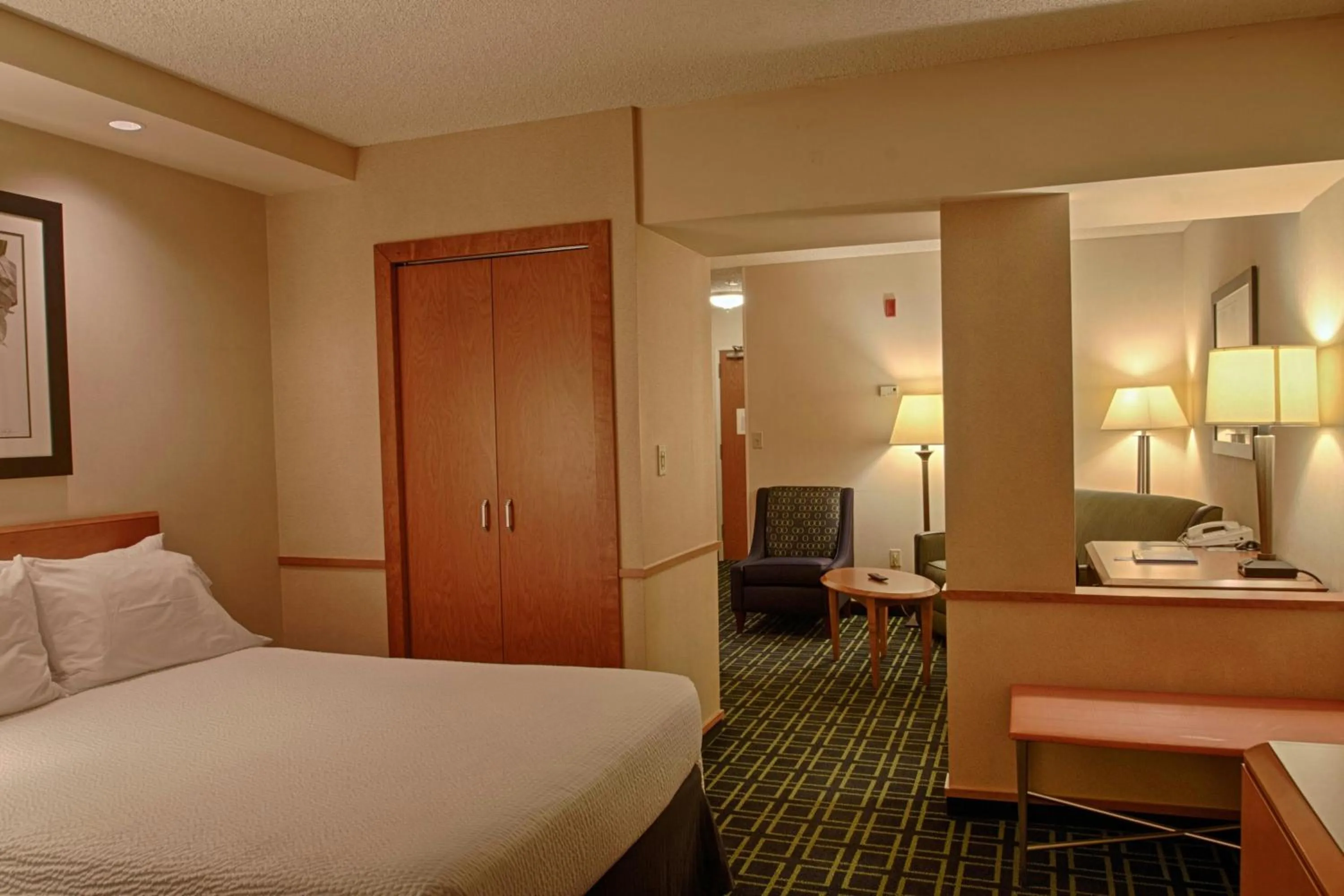 Photo of the whole room, Bed in Fairfield Inn and Suites Sierra Vista