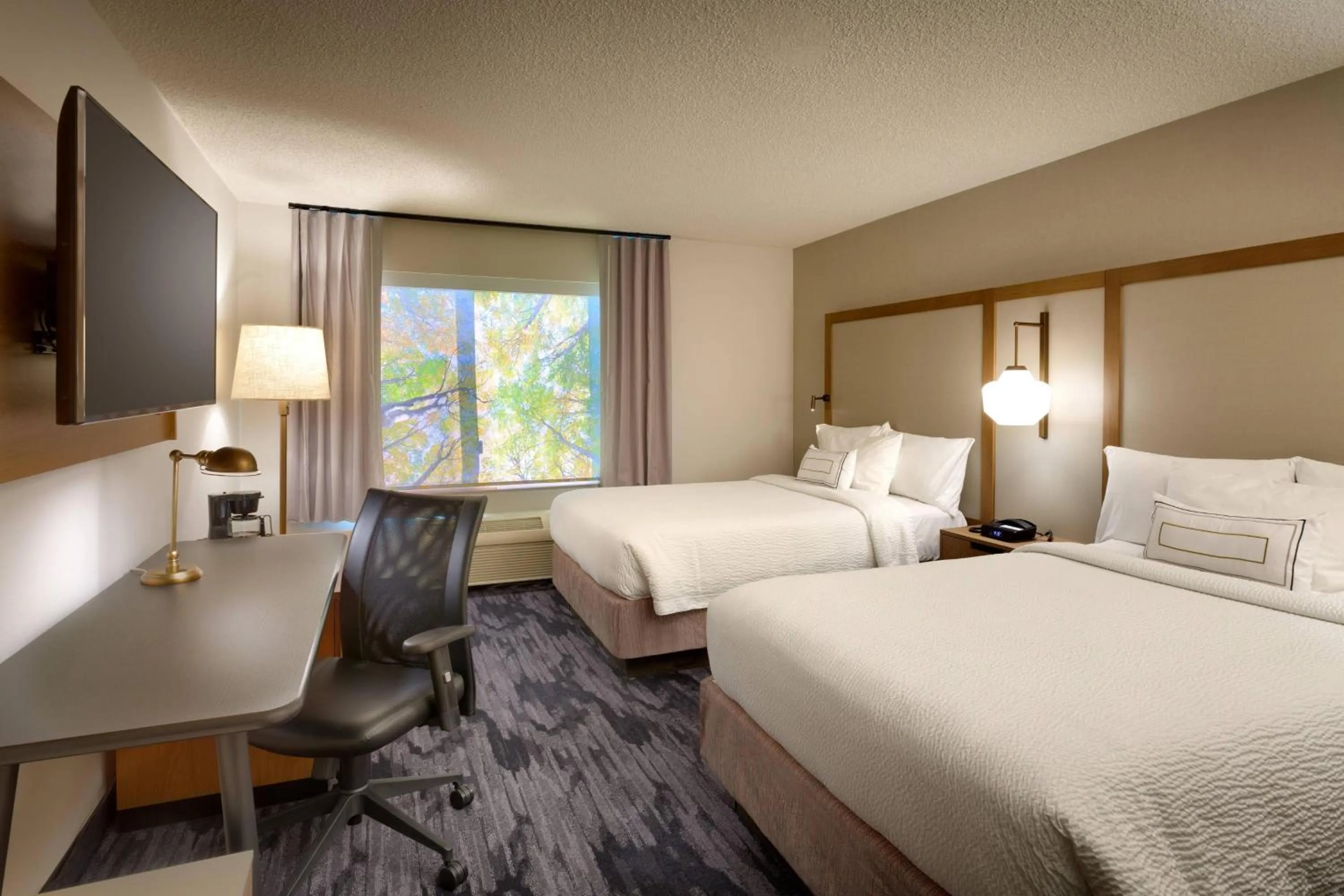 Photo of the whole room, Bed in Fairfield Inn and Suites Sierra Vista