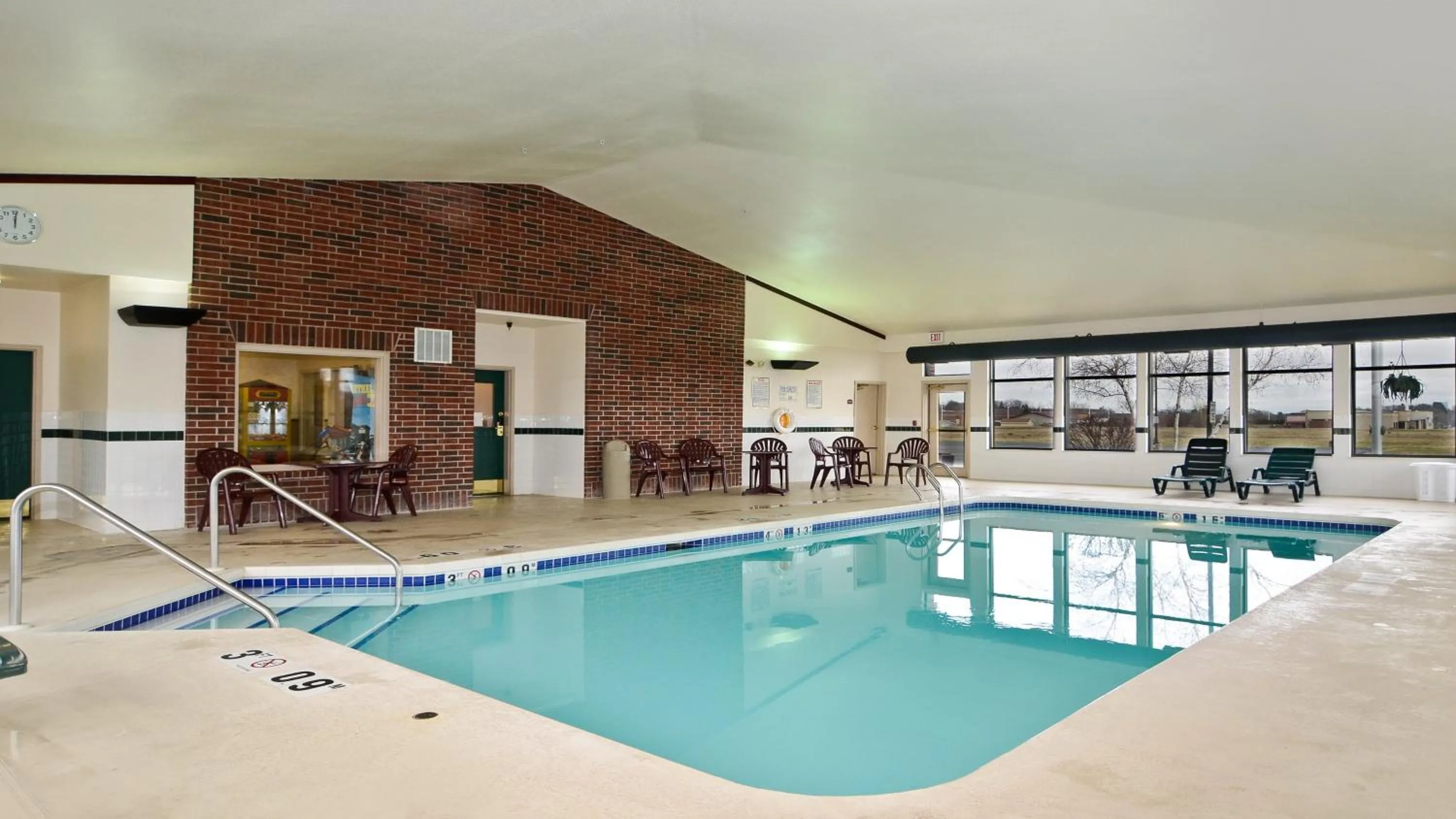 Swimming pool in Holiday Inn Express Hotel & Suites Fort Atkinson by IHG