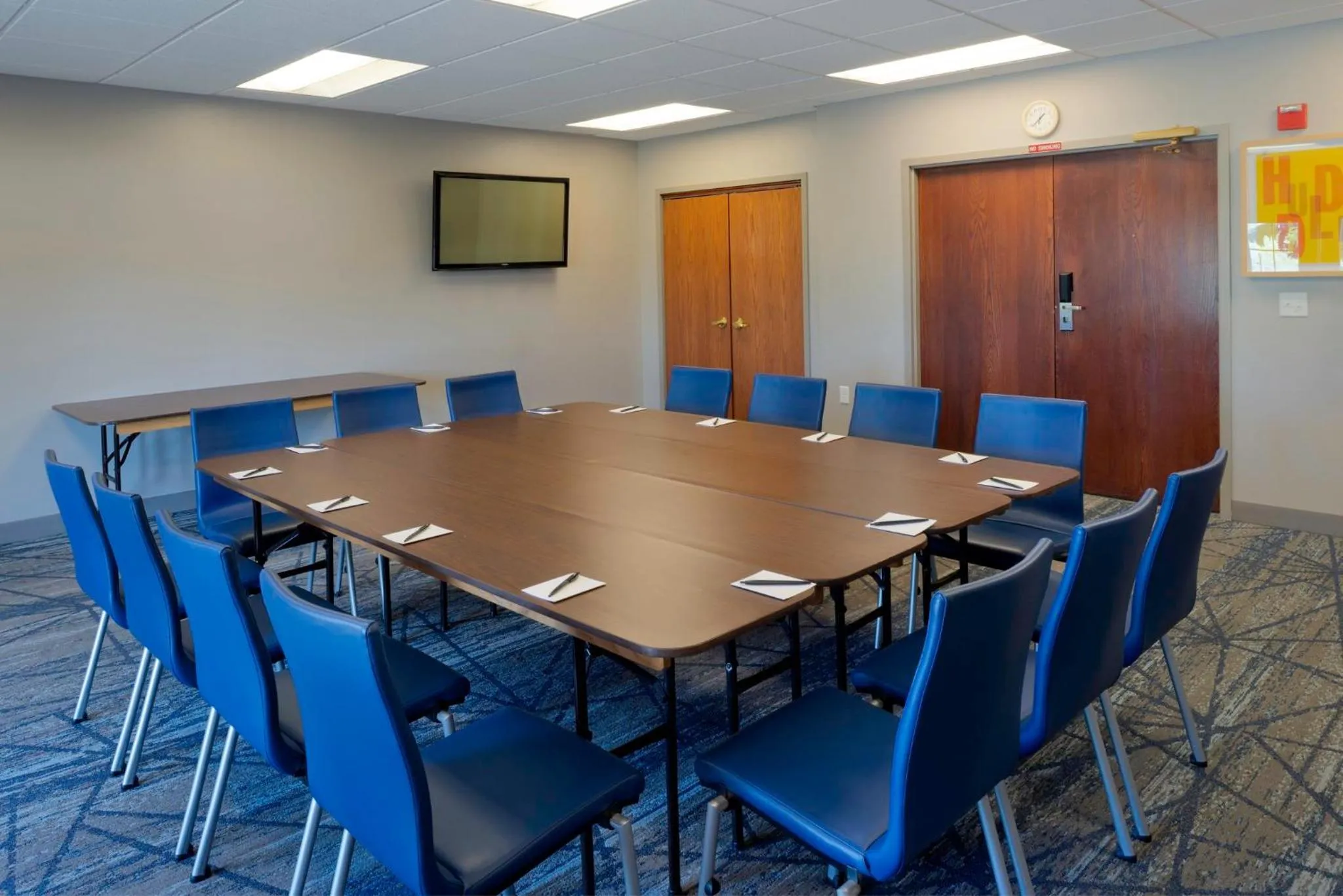 Meeting/conference room in Holiday Inn Express Hotel & Suites Fort Atkinson by IHG