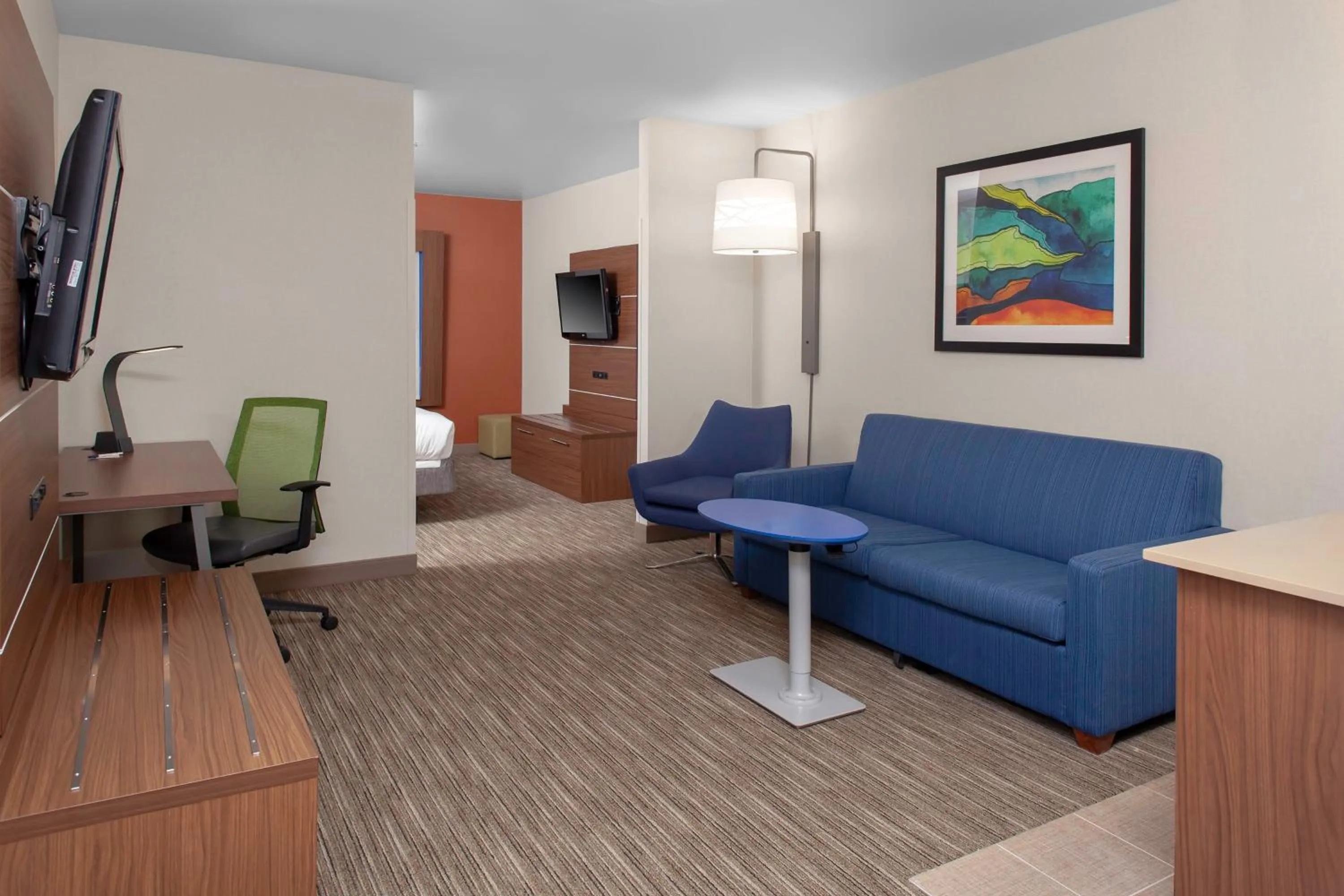 Photo of the whole room in Holiday Inn Express Hotel & Suites Coeur D'Alene I-90 Exit 11 by IHG
