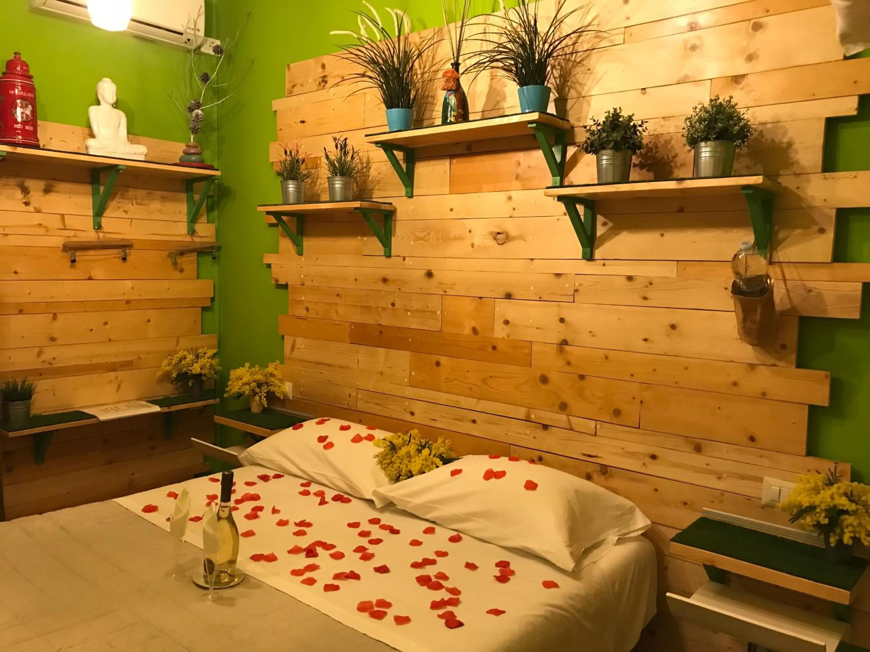 Bedroom, Bed in Marini Bed&Breakfast