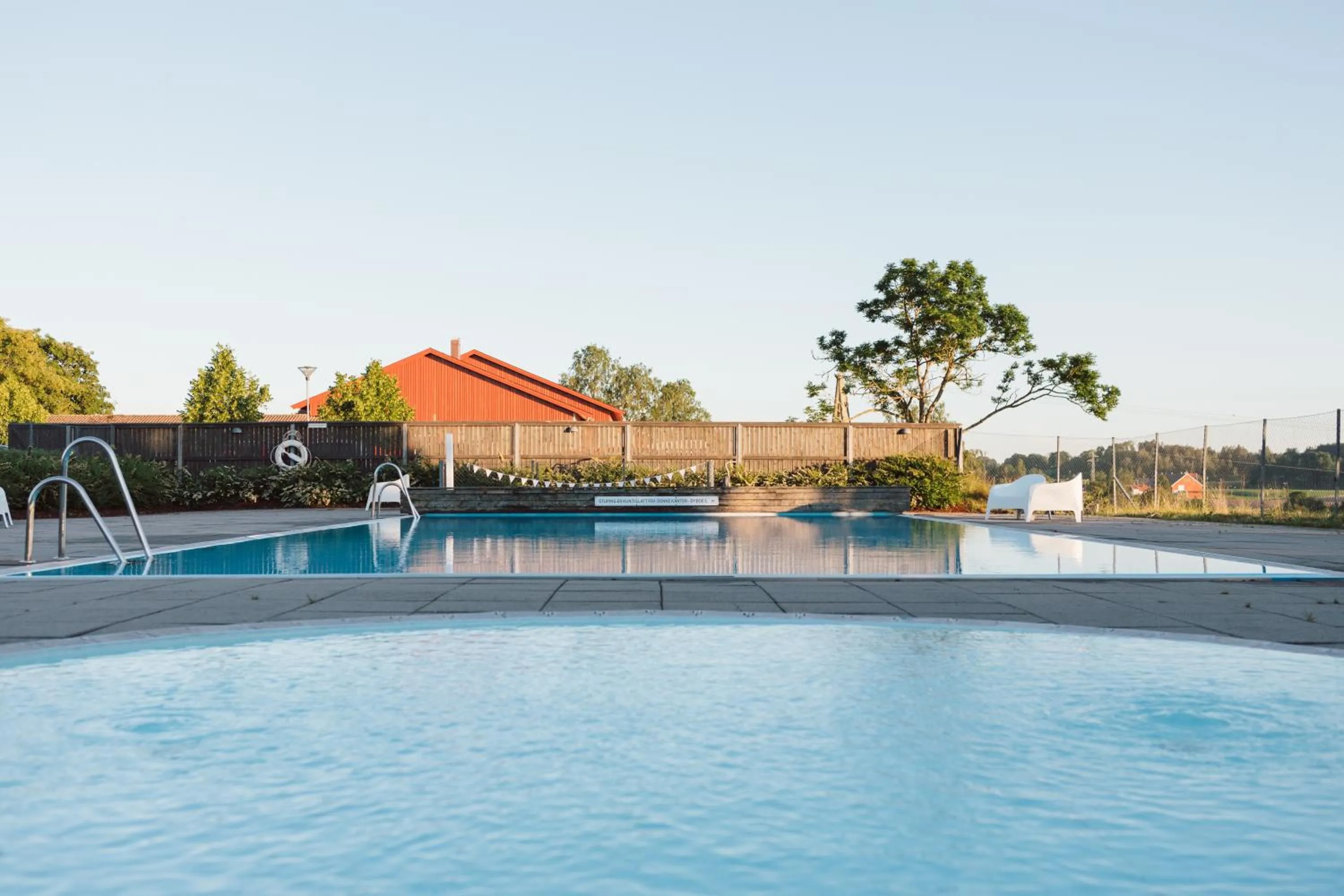 Swimming pool in Dal Gjestegaard