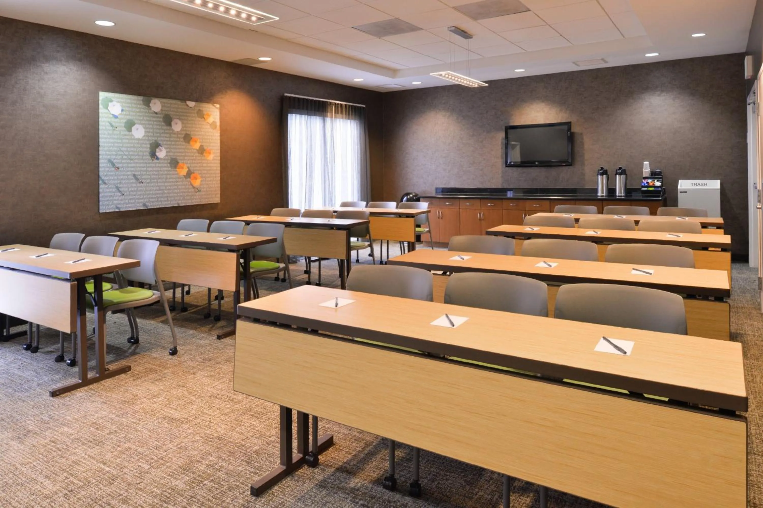Meeting/conference room in SpringHill Suites by Marriott Corona Riverside