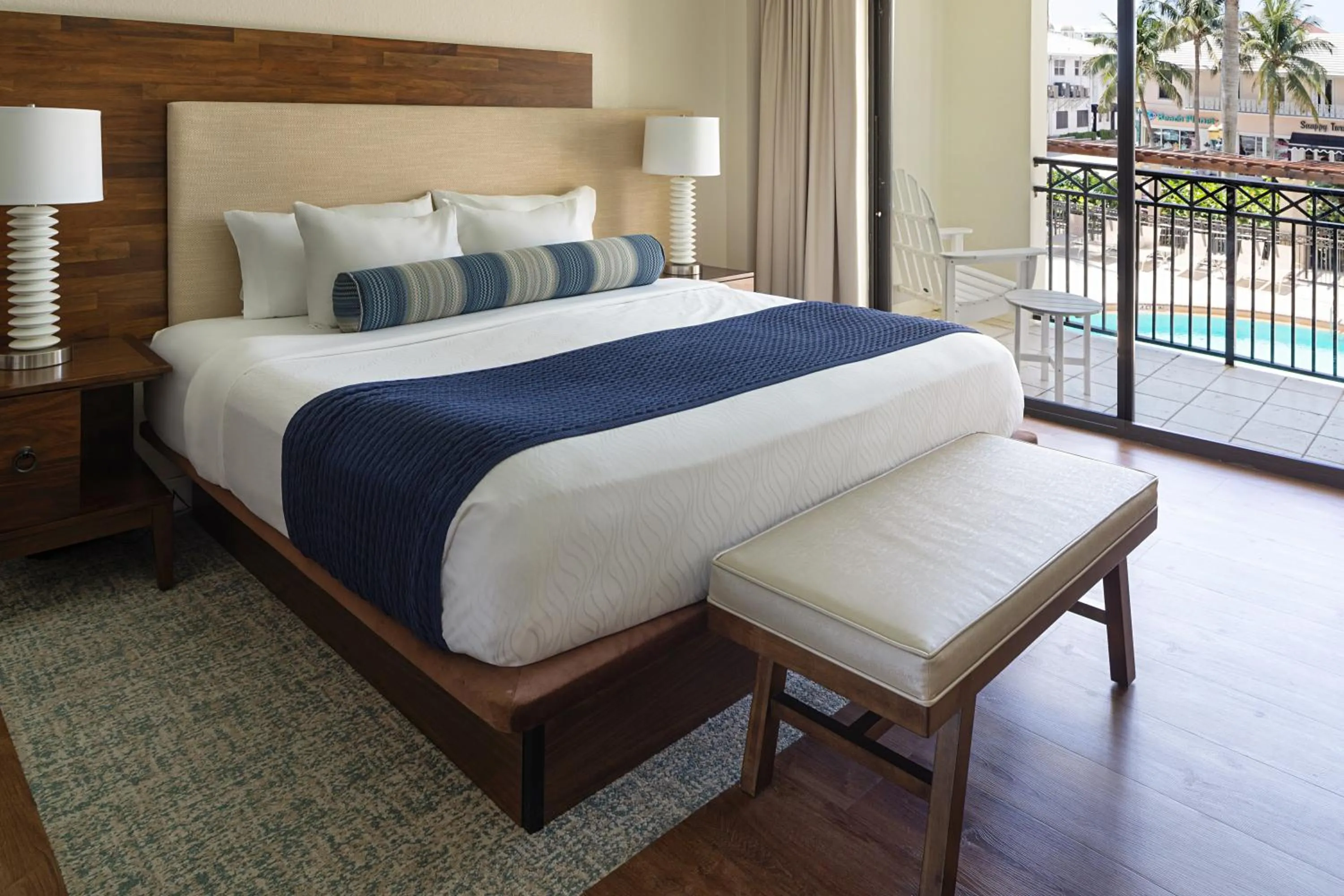 Bed in The Atlantic Suites on the Ave