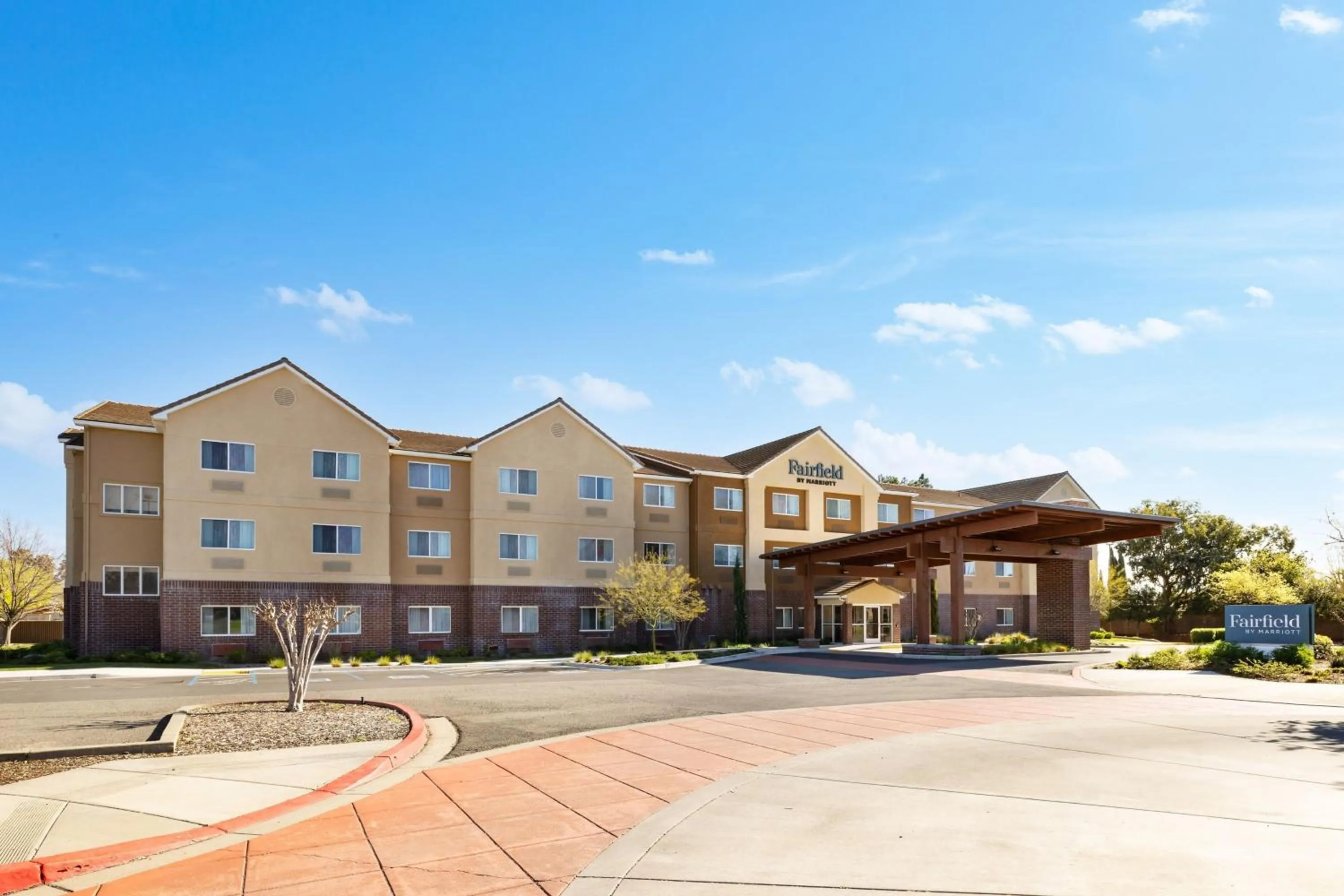 Property building in Fairfield Inn Vacaville