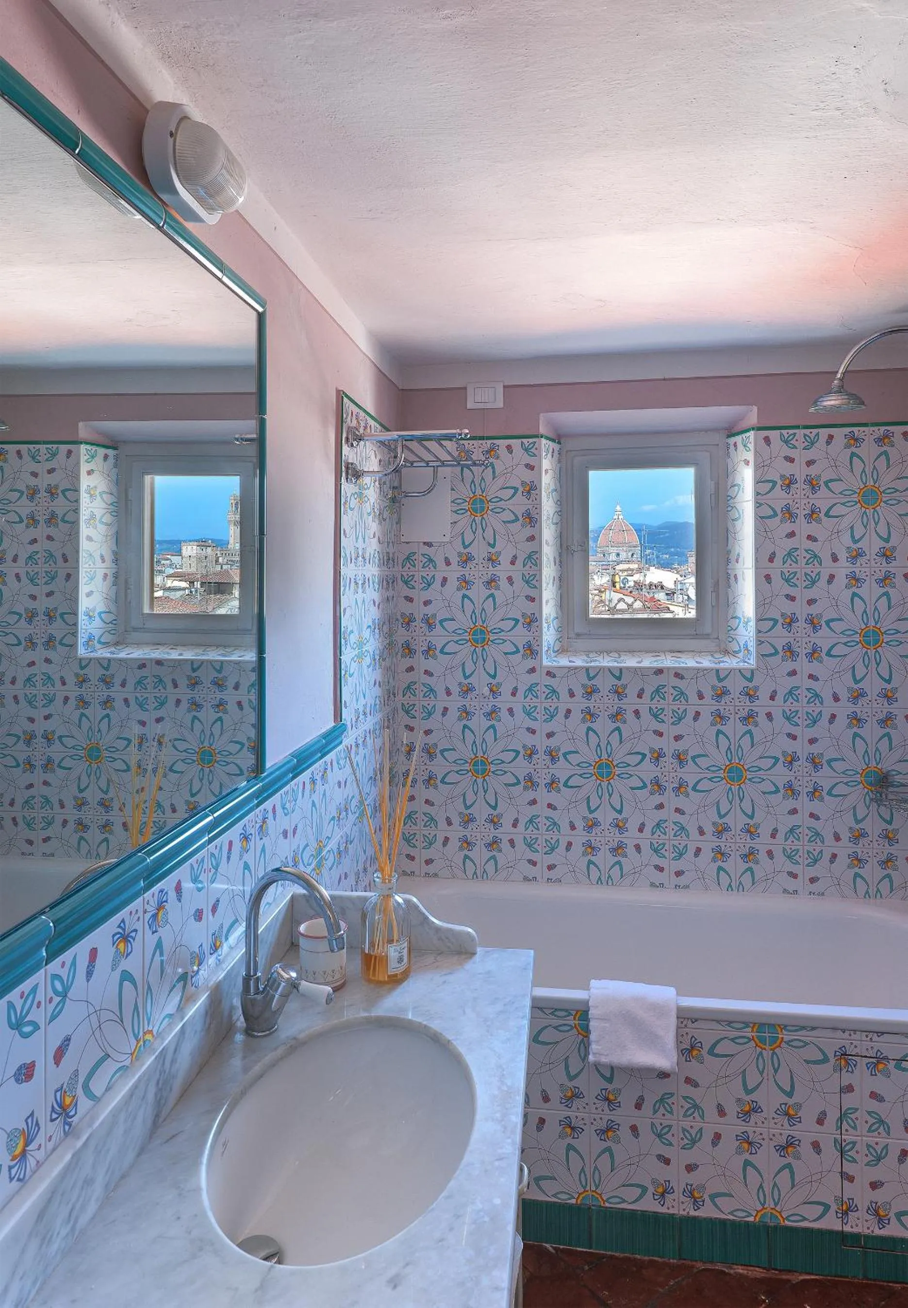 Shower in Hotel Palazzo Guadagni