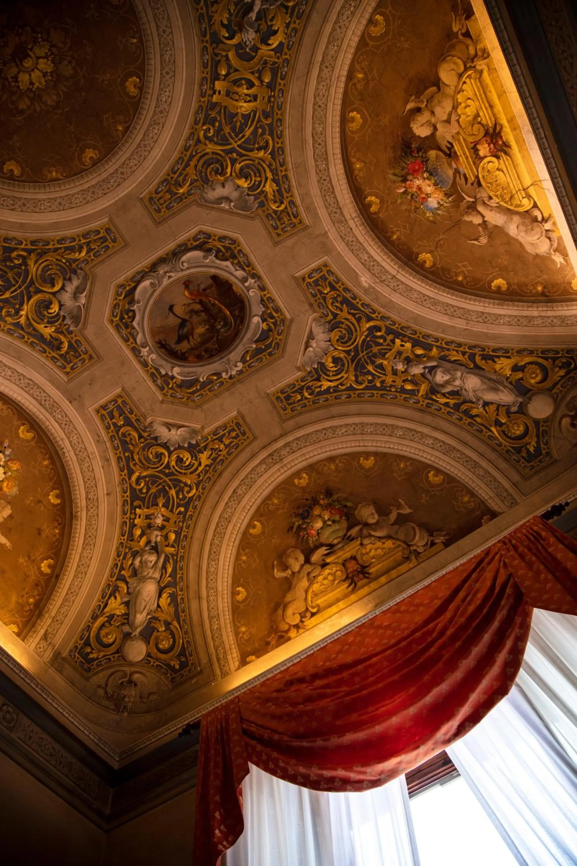 Decorative detail in Hotel Palazzo Guadagni