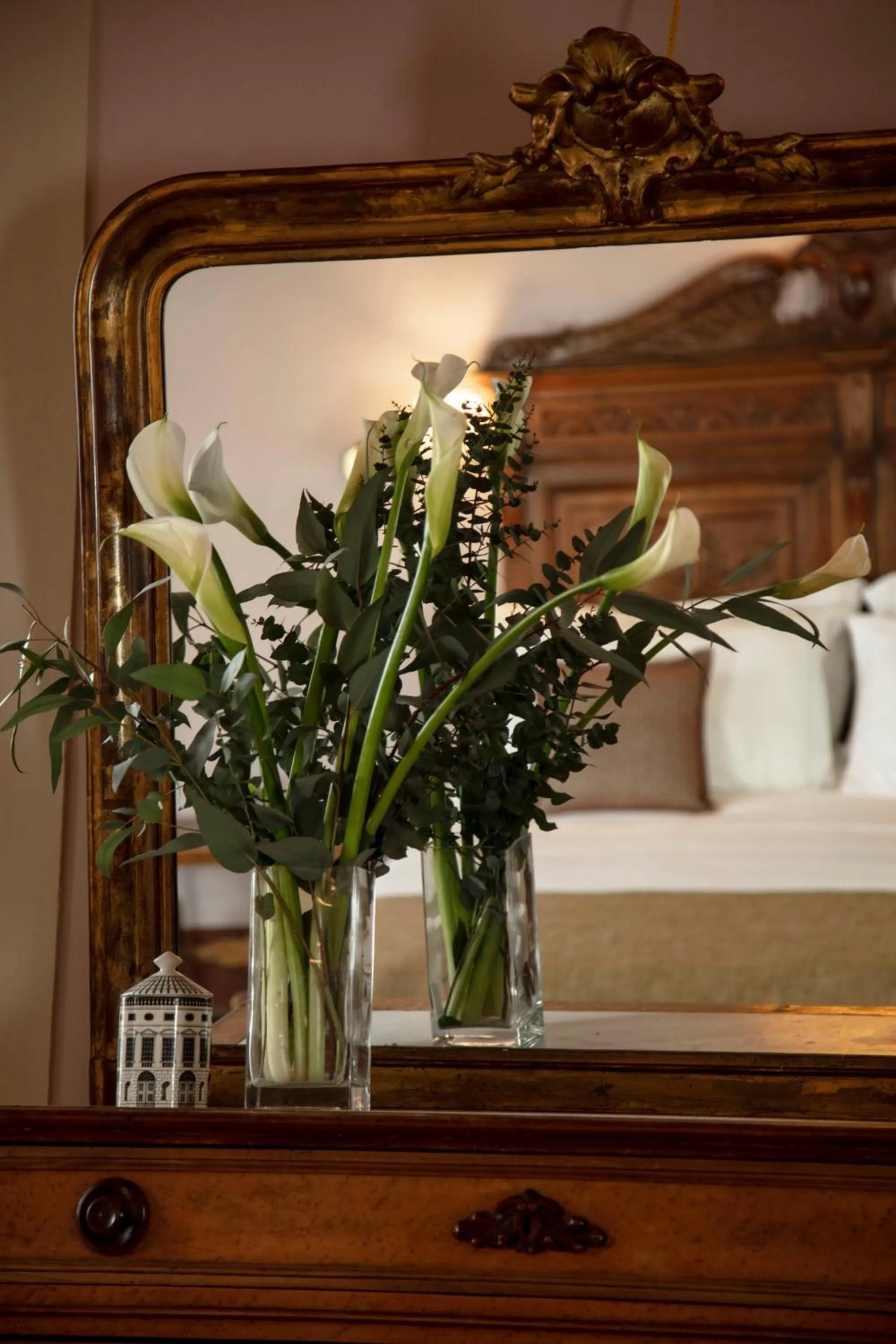 Decorative detail, Bed in Hotel Palazzo Guadagni