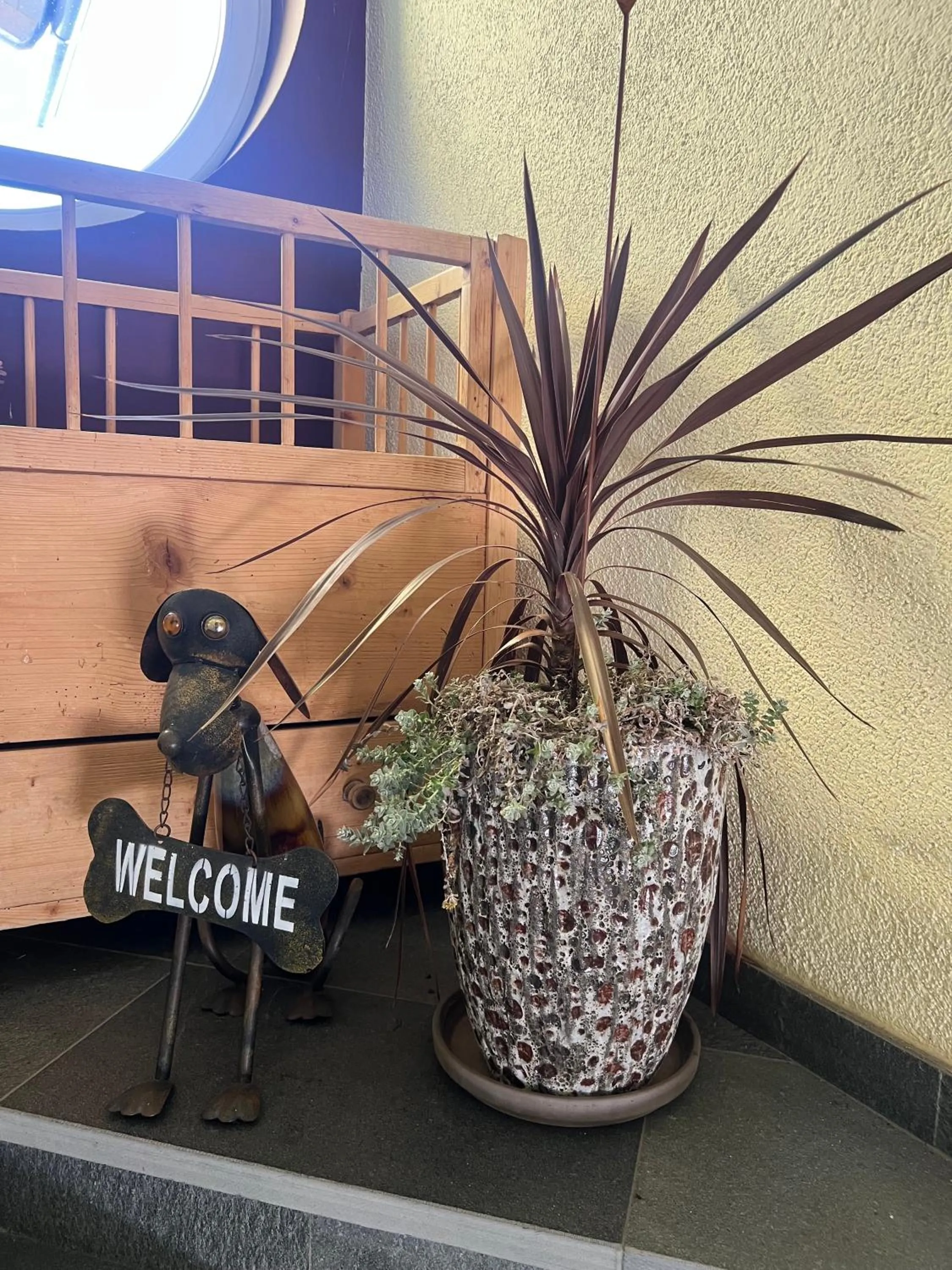 Facade/entrance in Villa Theresa