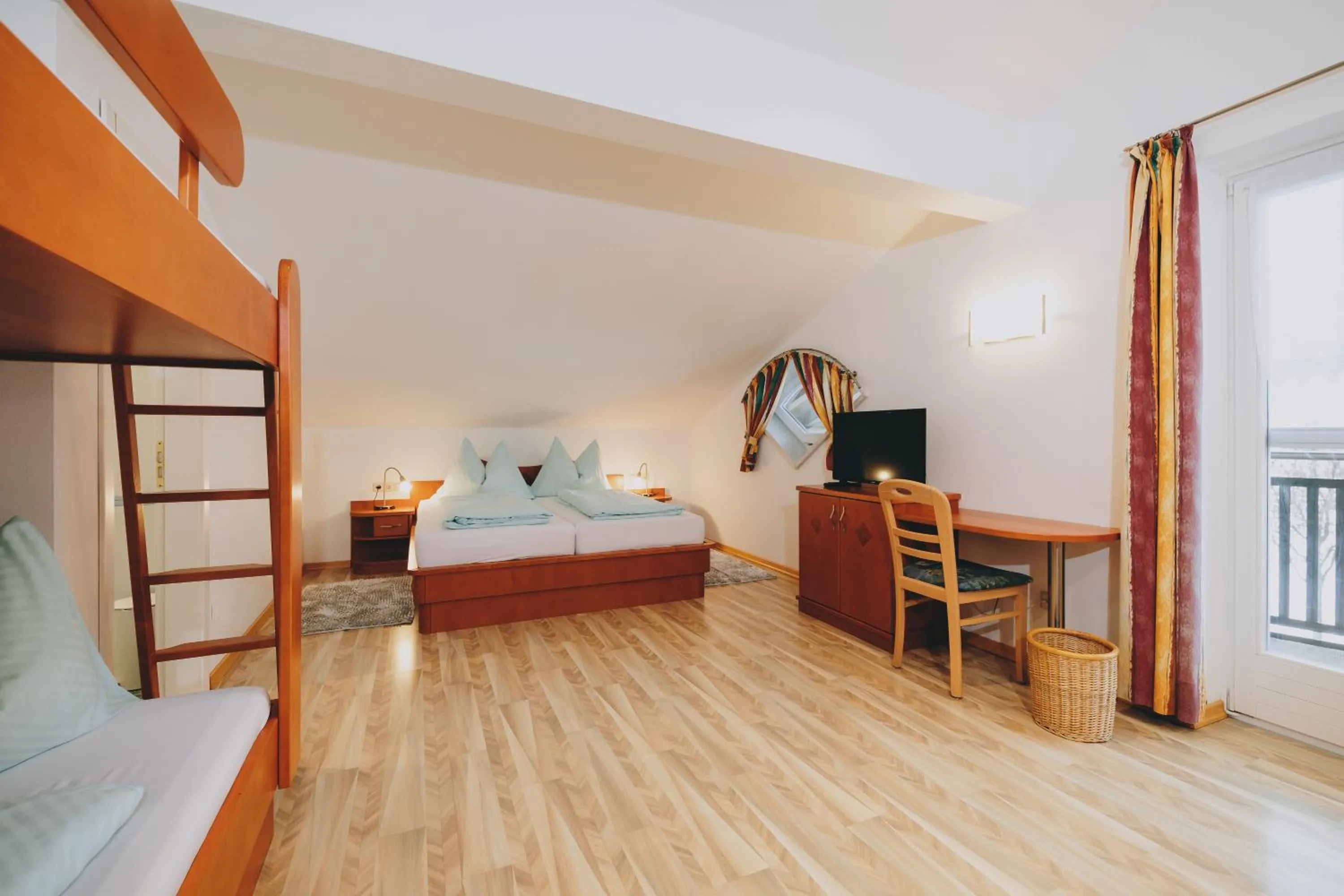 Bathroom, Bed in Villa Theresa