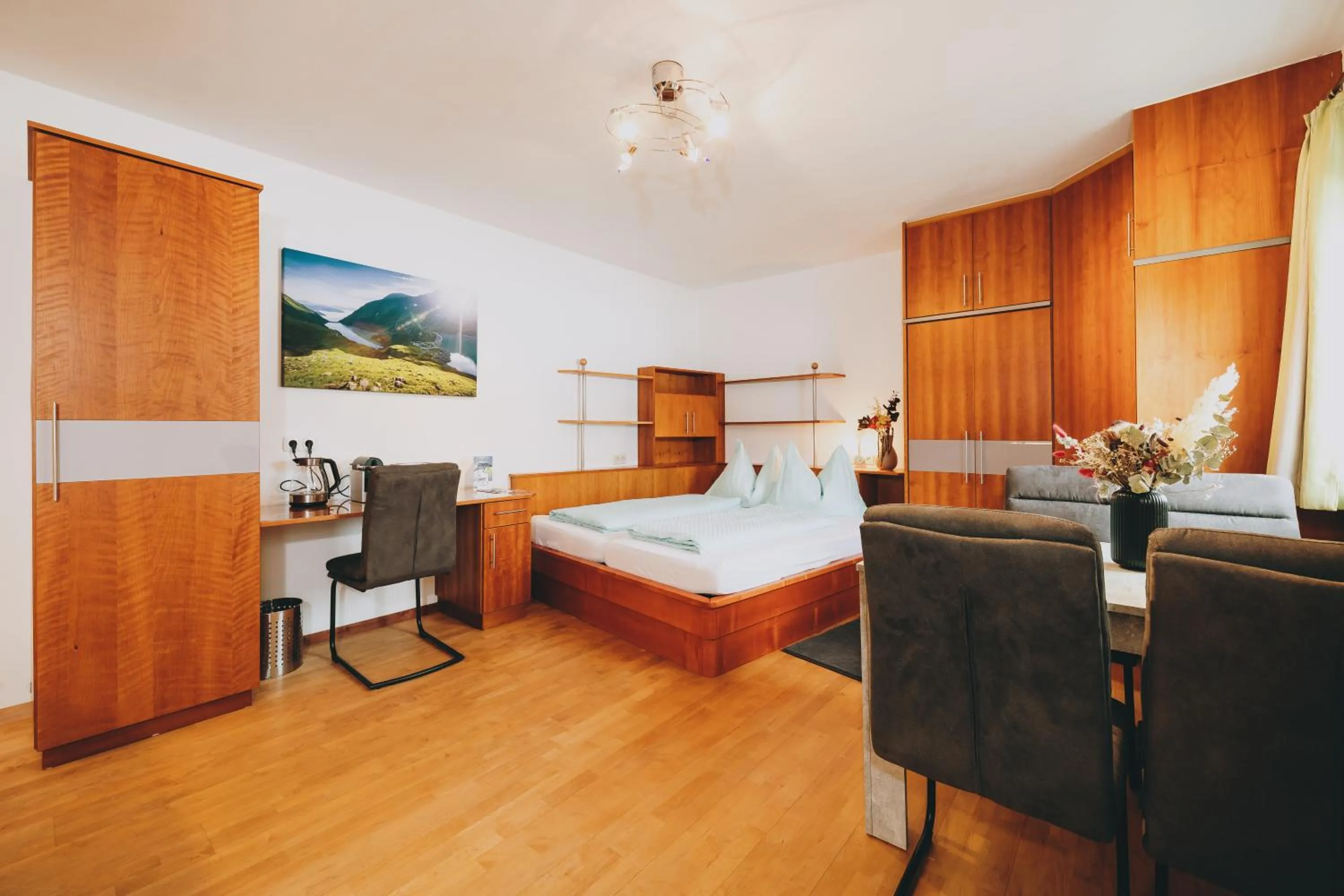 Living room, Bed in Villa Theresa