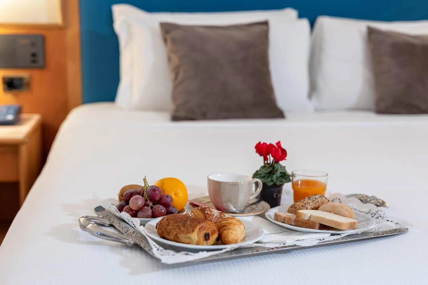 Bed in iH Hotels Milano Eur - Trezzano sul Naviglio