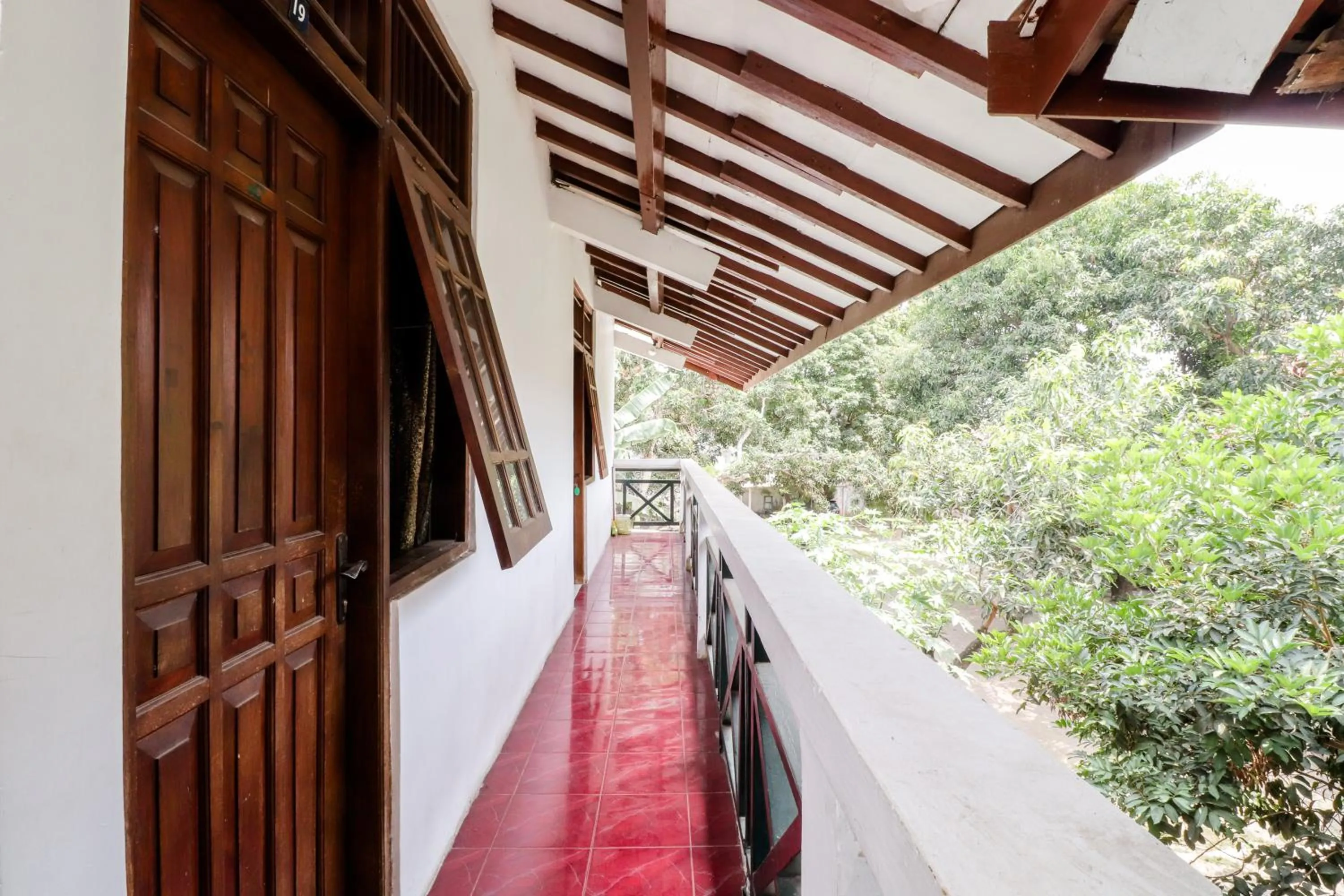 Balcony/Terrace in Arjuna 31