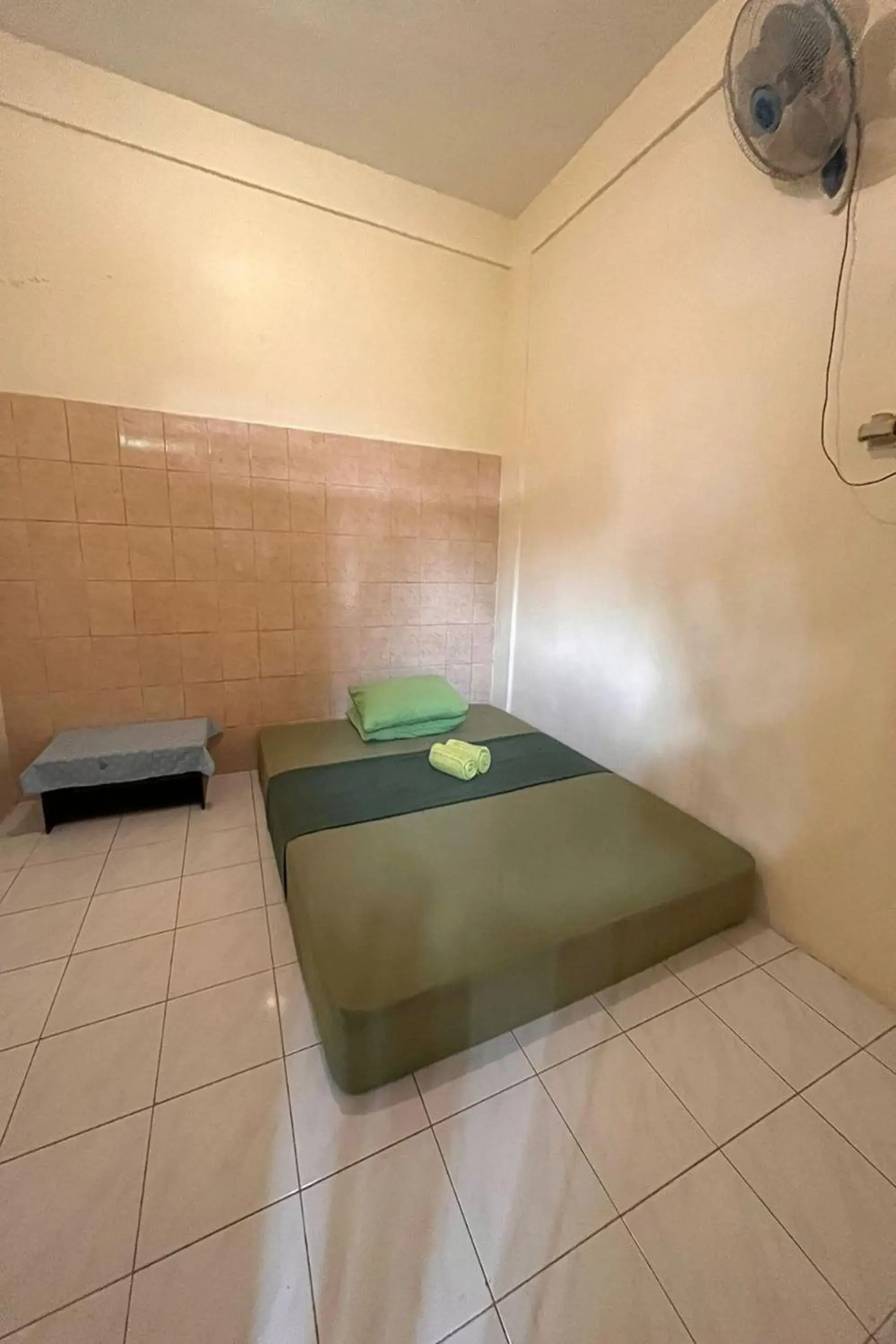 Standard Double Room with Shared Bathroom in Arjuna 31 Standard Double Room with Shared Bathroom in Arjuna 31