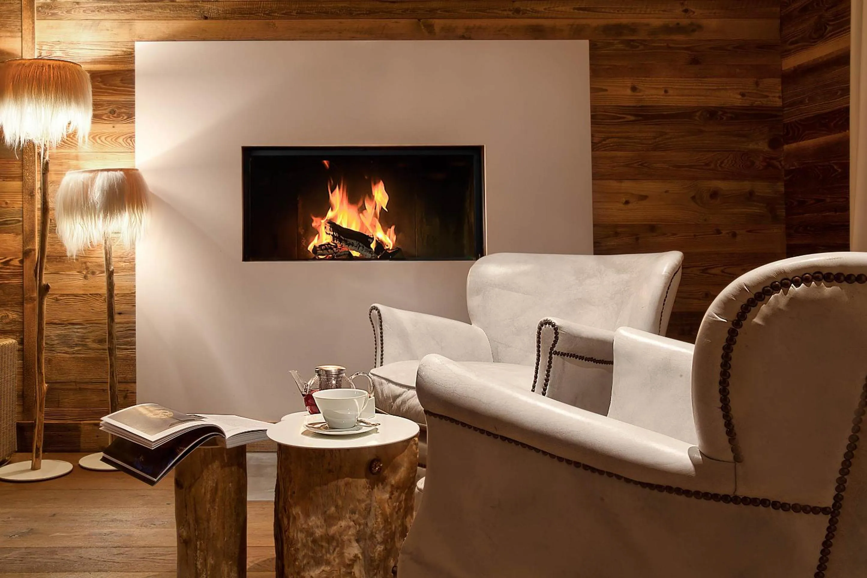 Living room in Hostellerie du Pas de l'Ours "Relais et Châteaux"