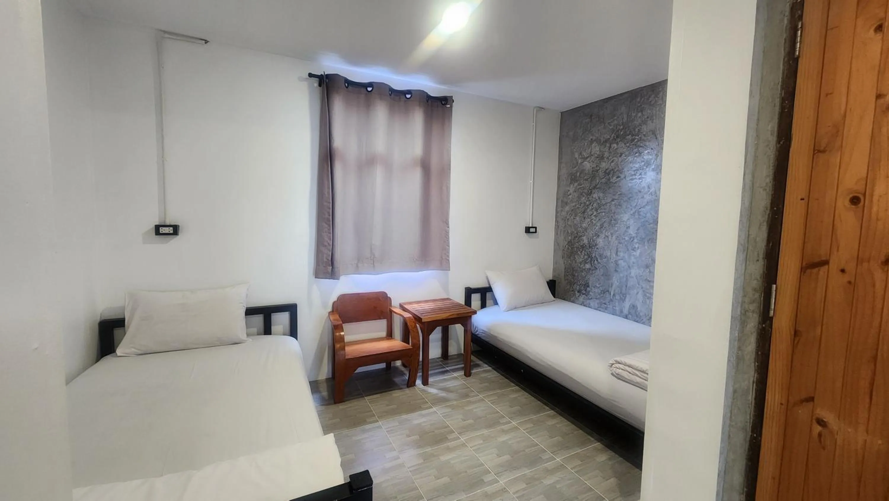 Bed in Us Hostel Samui