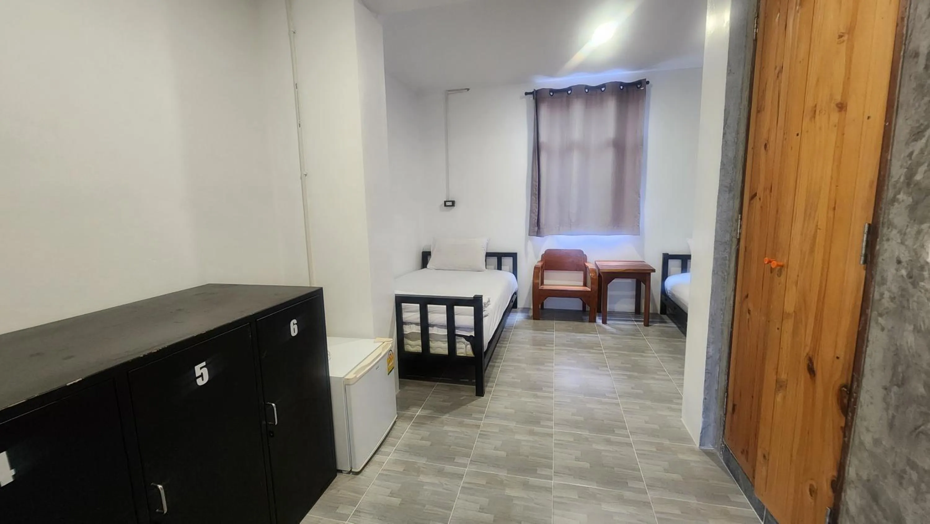 Bed in Us Hostel Samui