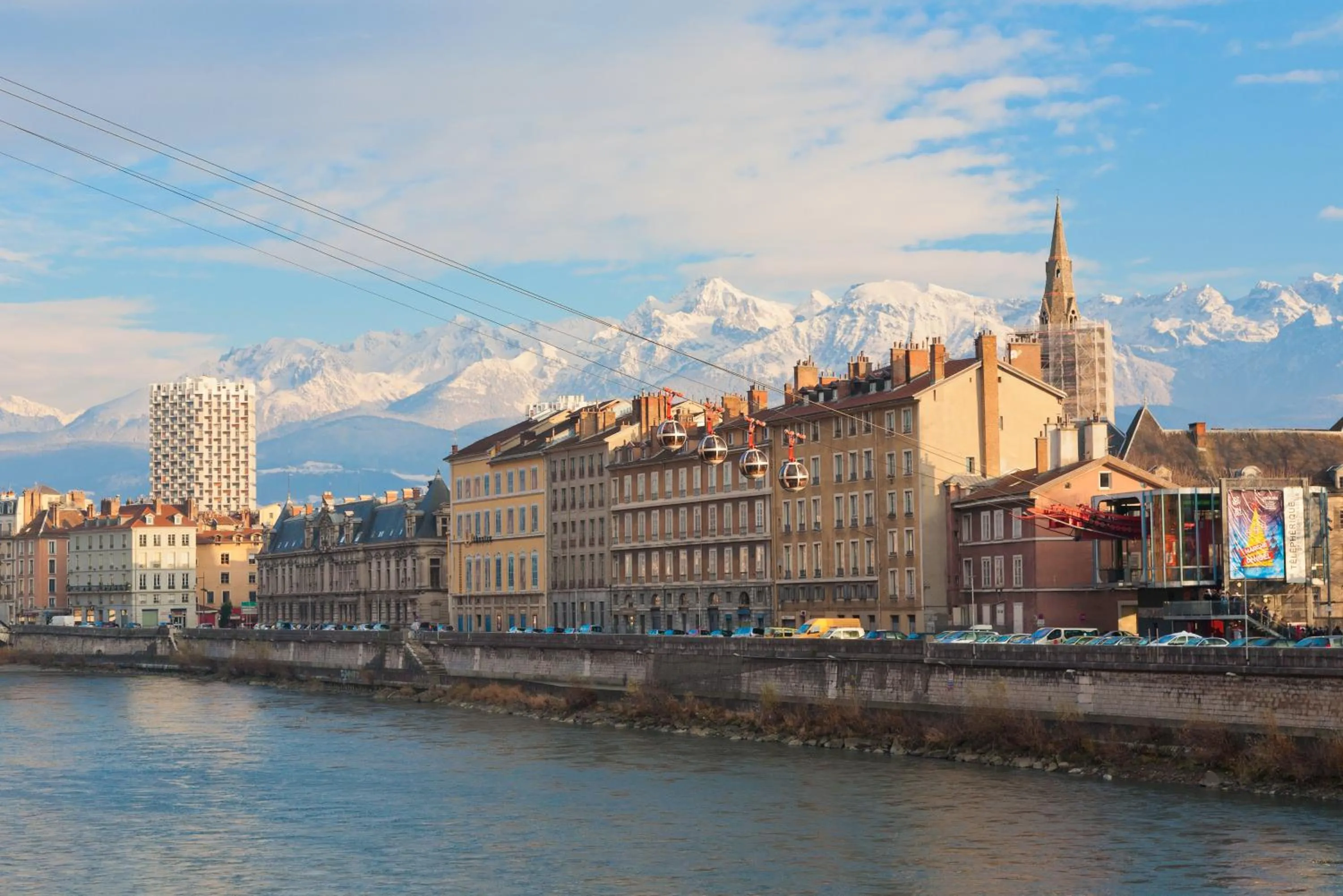 Nearby landmark in Maison Barbillon Grenoble - Centre Gare