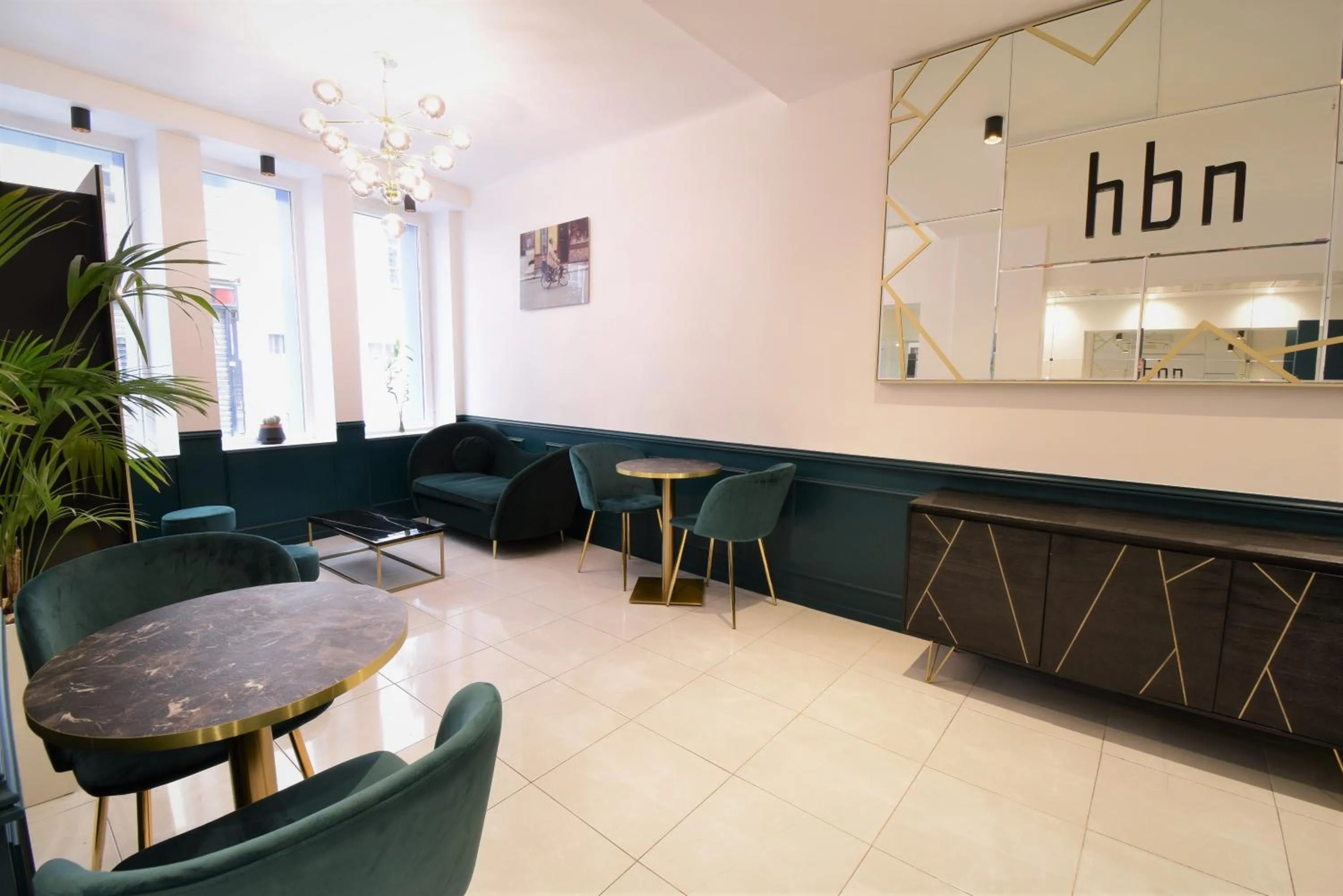 Lobby or reception in Hôtel Bonne Nouvelle