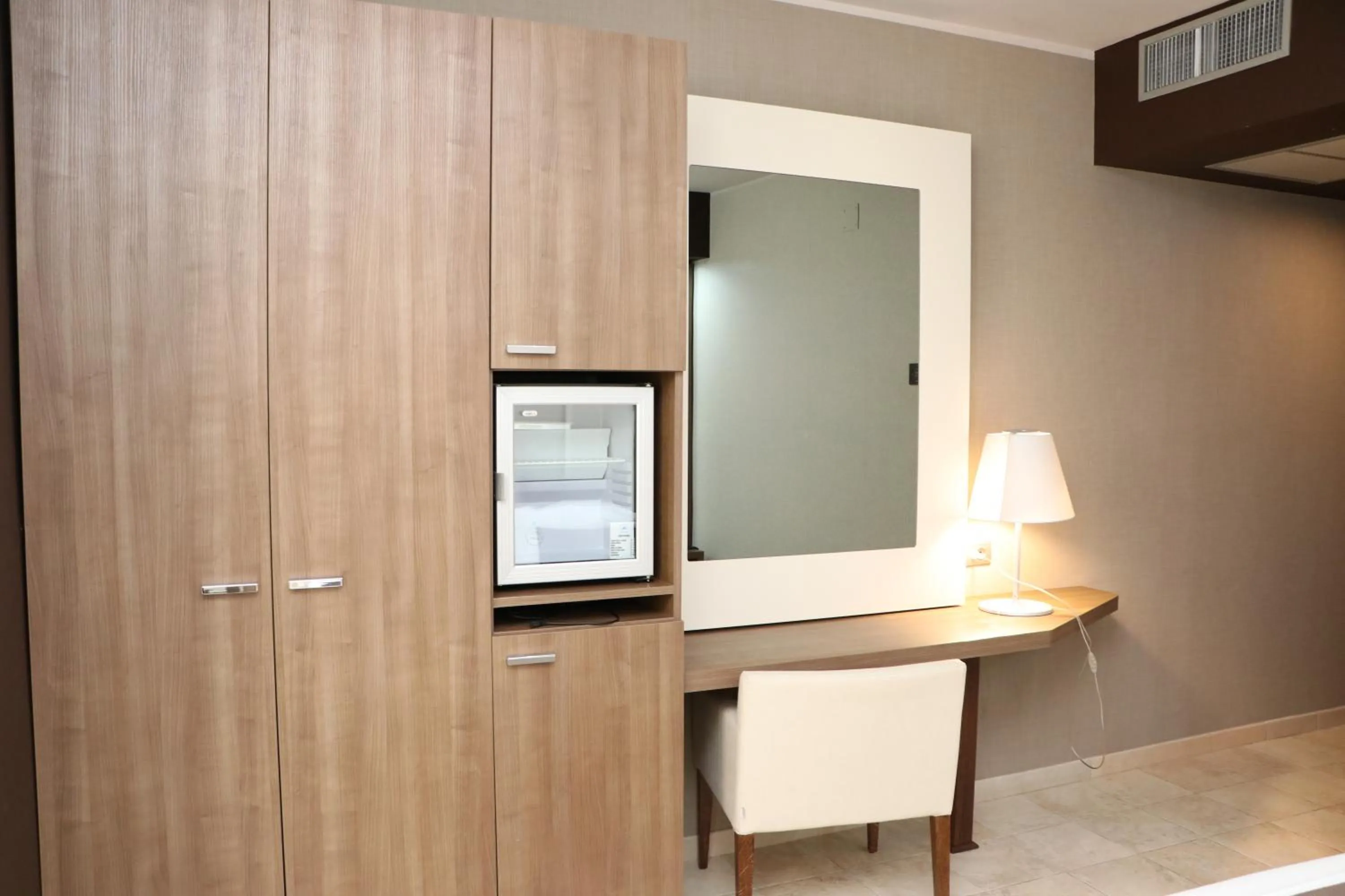 wardrobe in Hotel Lafayette