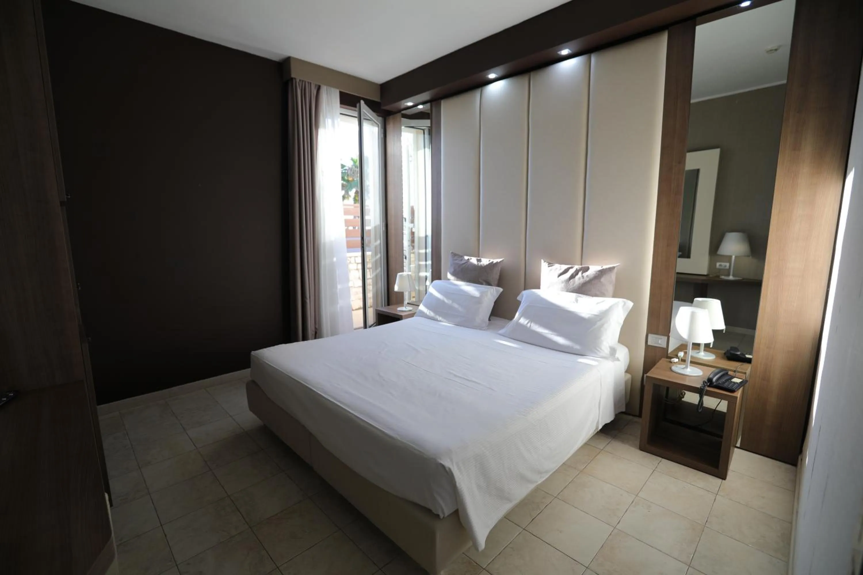 Bedroom, Bed in Hotel Lafayette