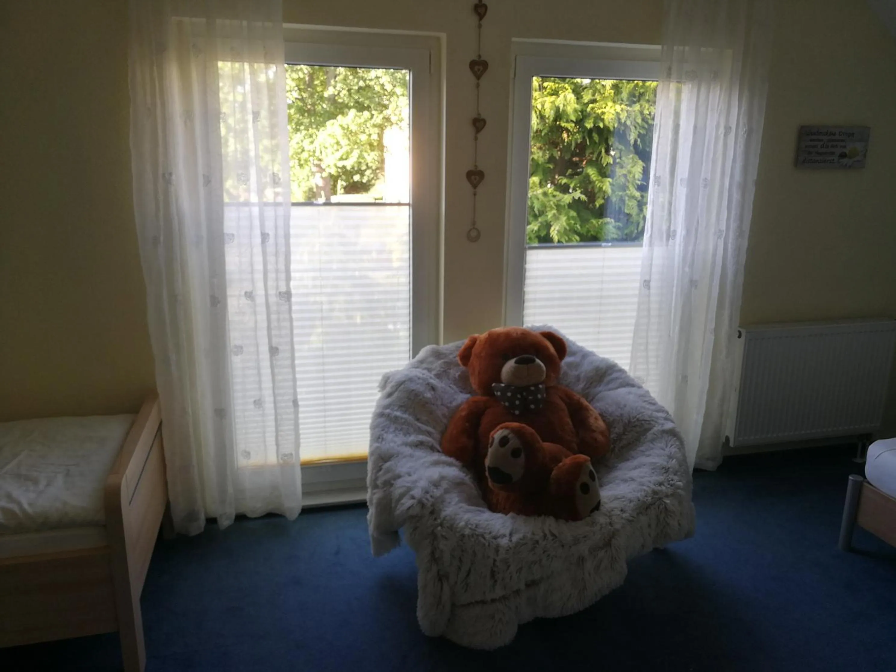 Decorative detail, Bed in Hotel Am Markt