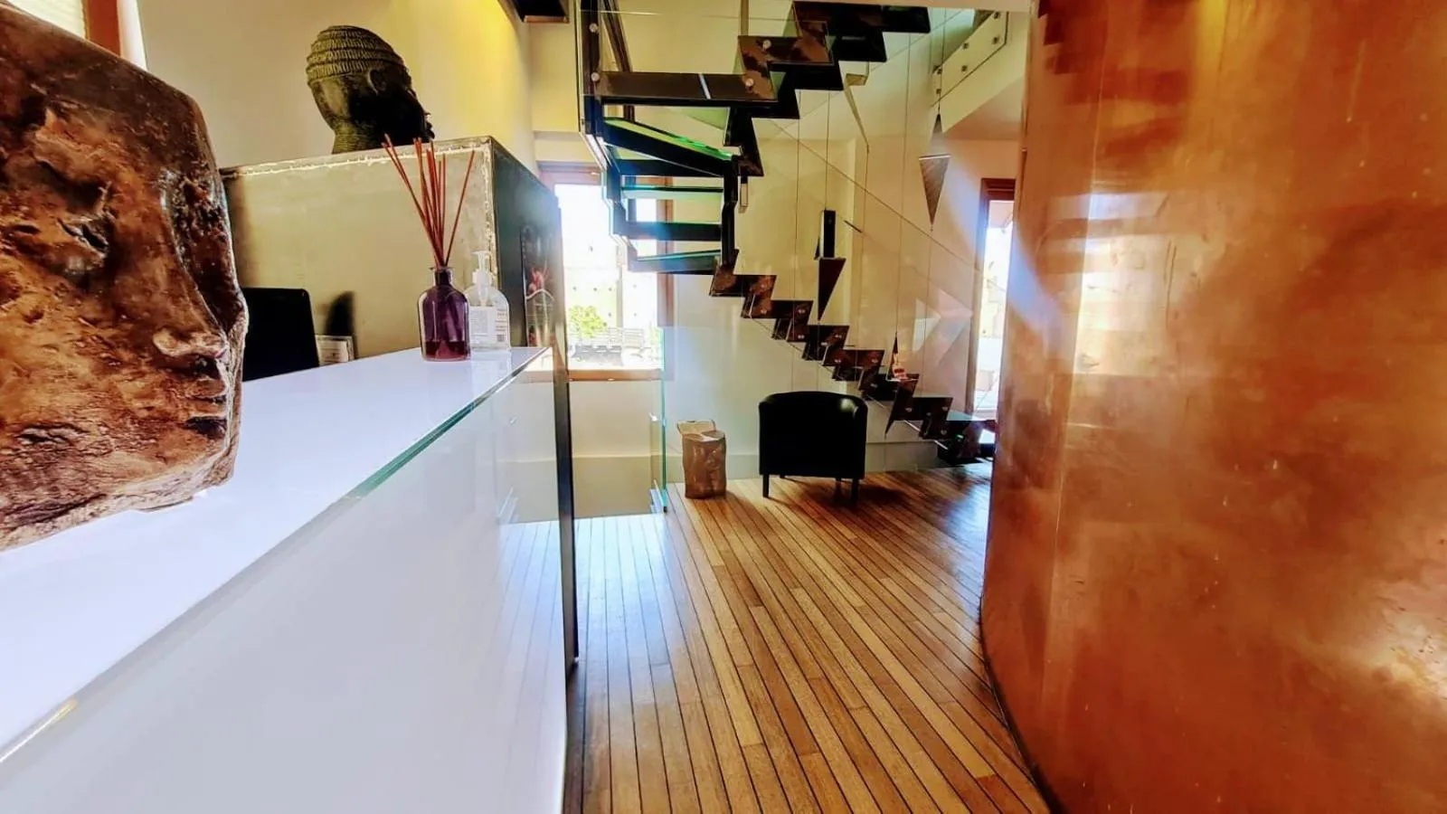 Decorative detail in La Loggia Historic Resort