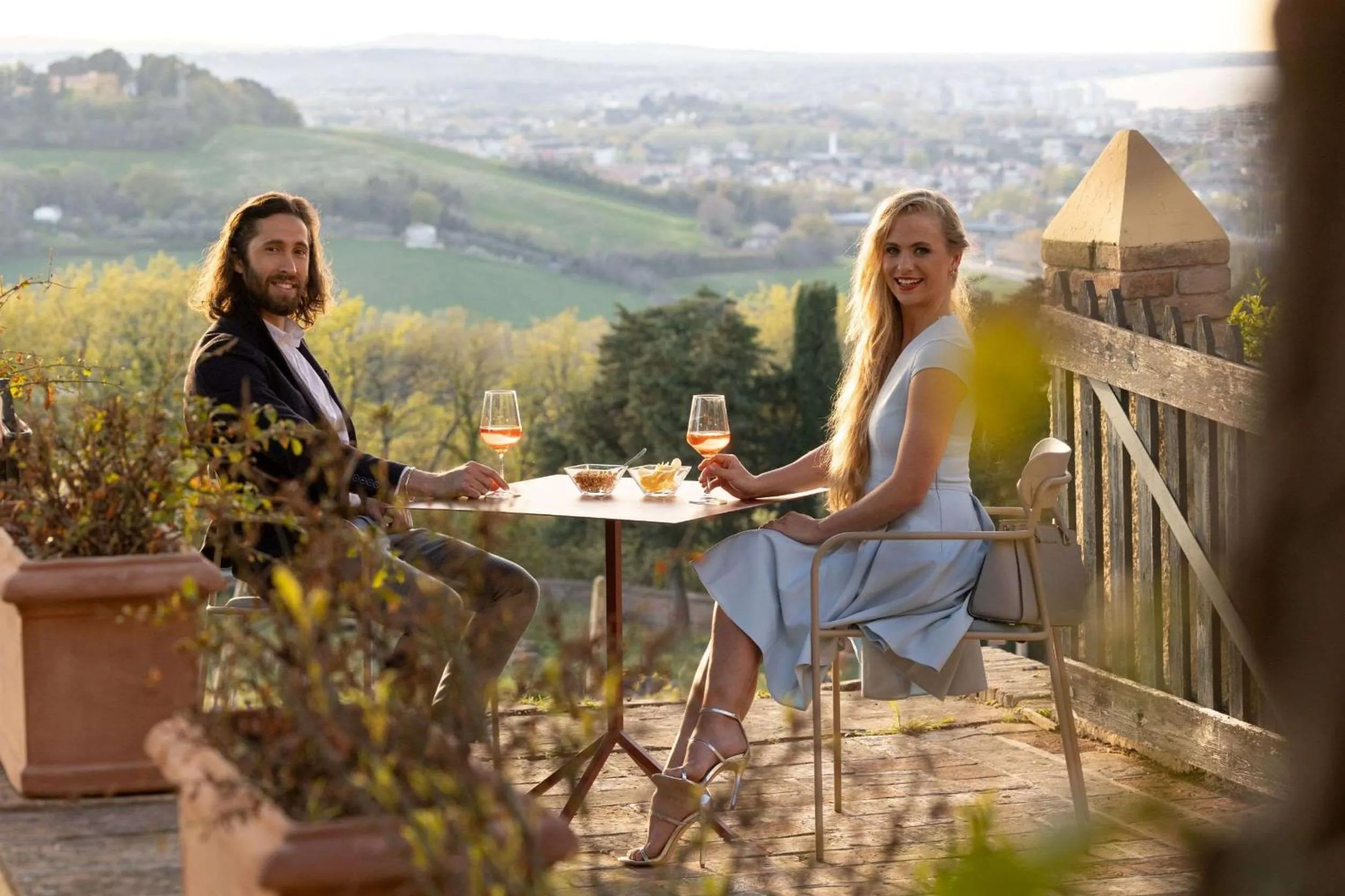 Lounge or bar in La Loggia Historic Resort