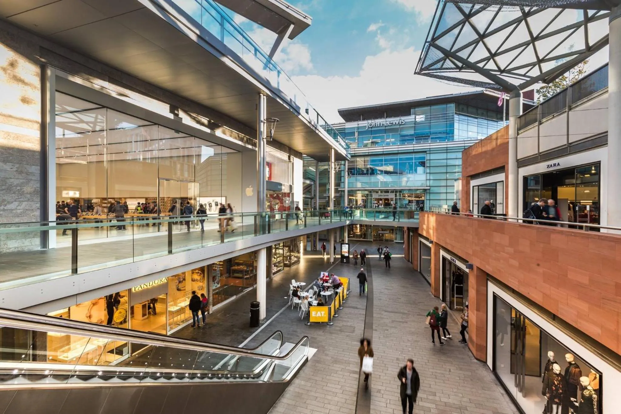 Shopping Area in easyHotel Liverpool