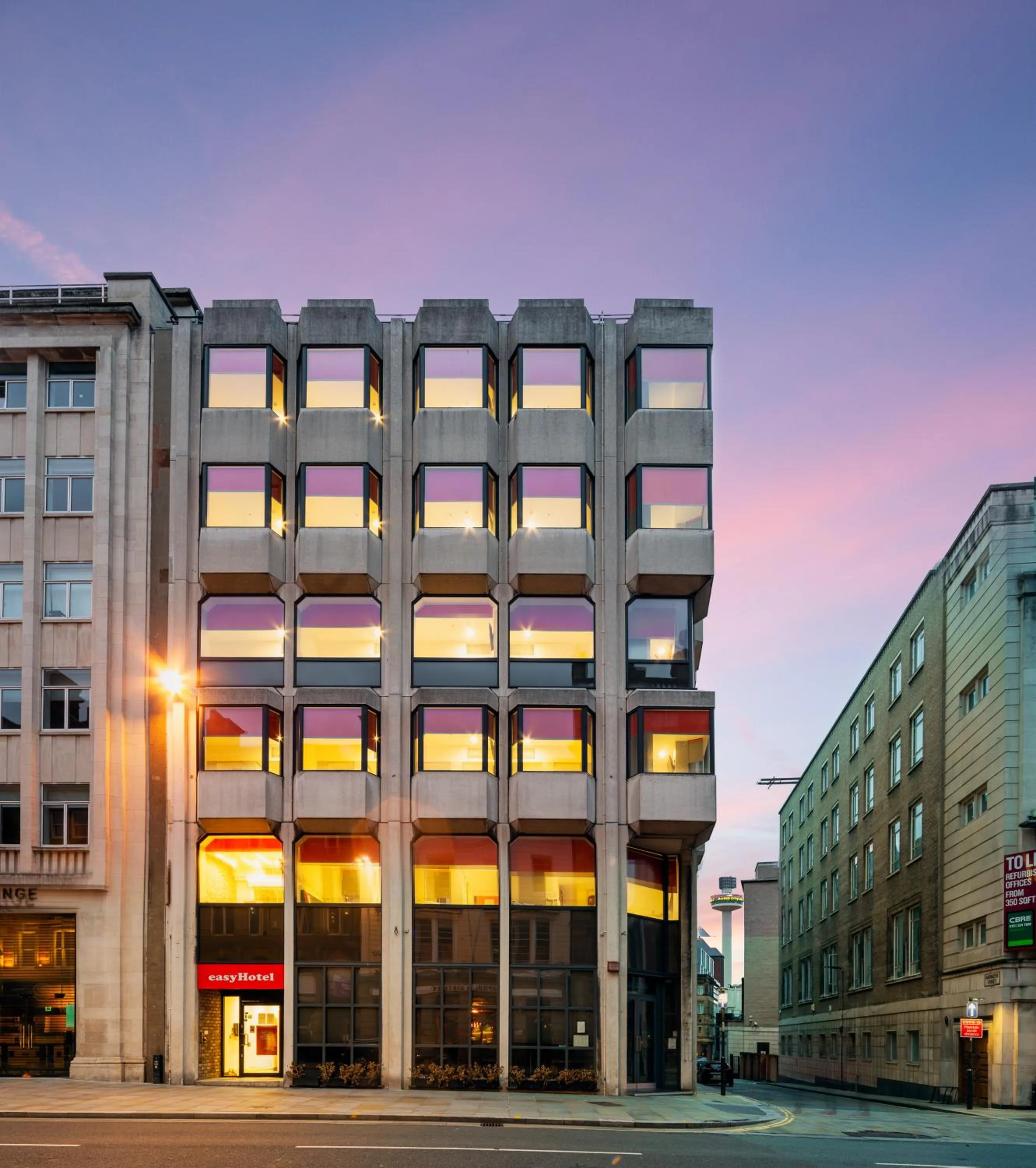 Facade/entrance in easyHotel Liverpool