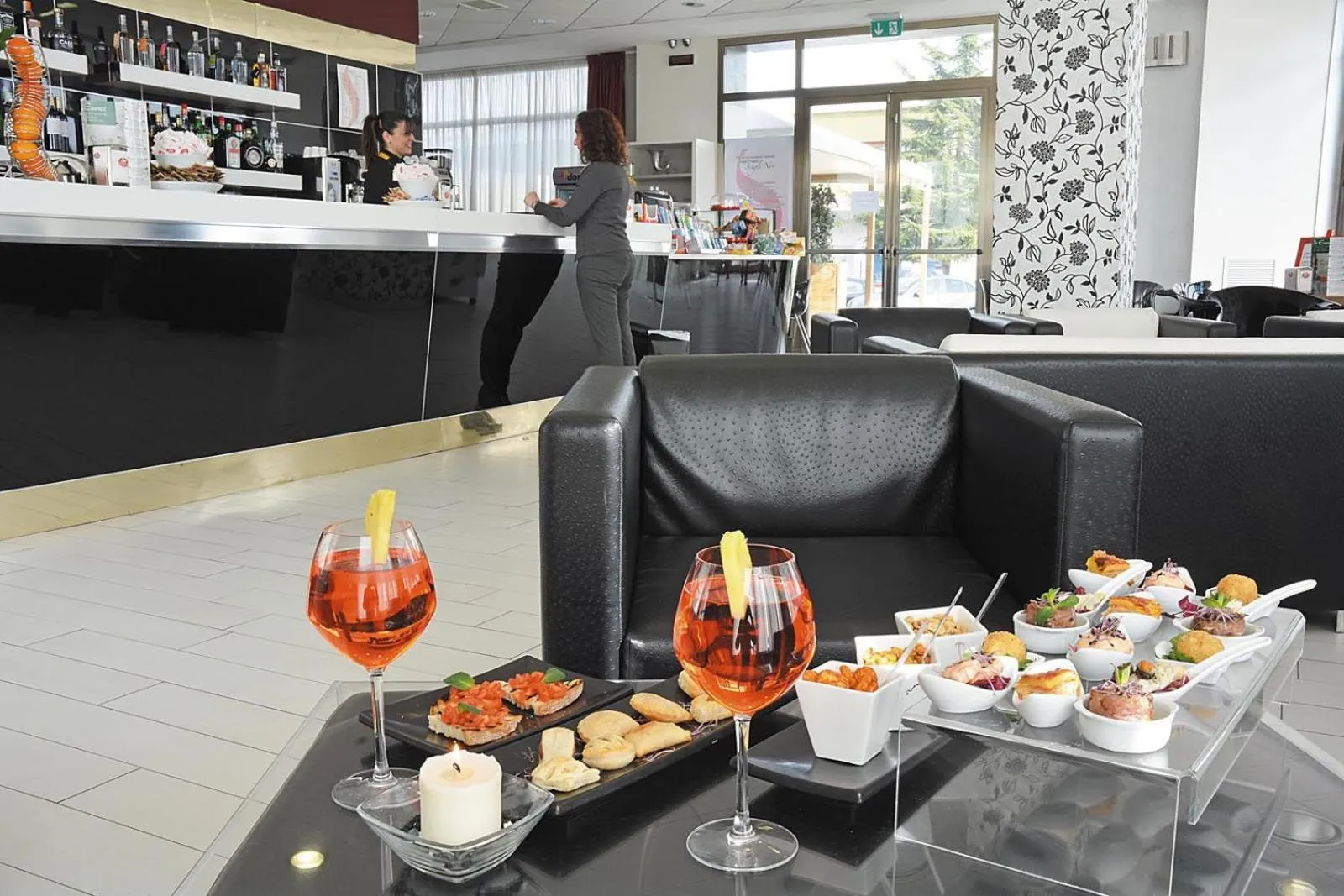 Lounge or bar in S Hotel