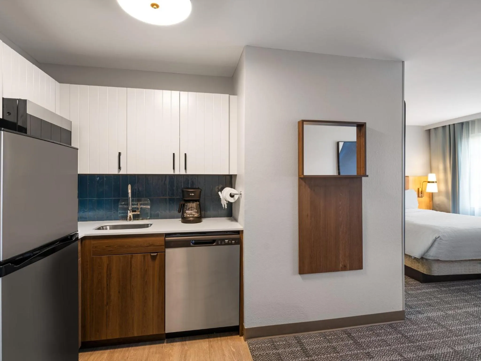 Photo of the whole room, Bed in Staybridge Suites Rochester University by IHG