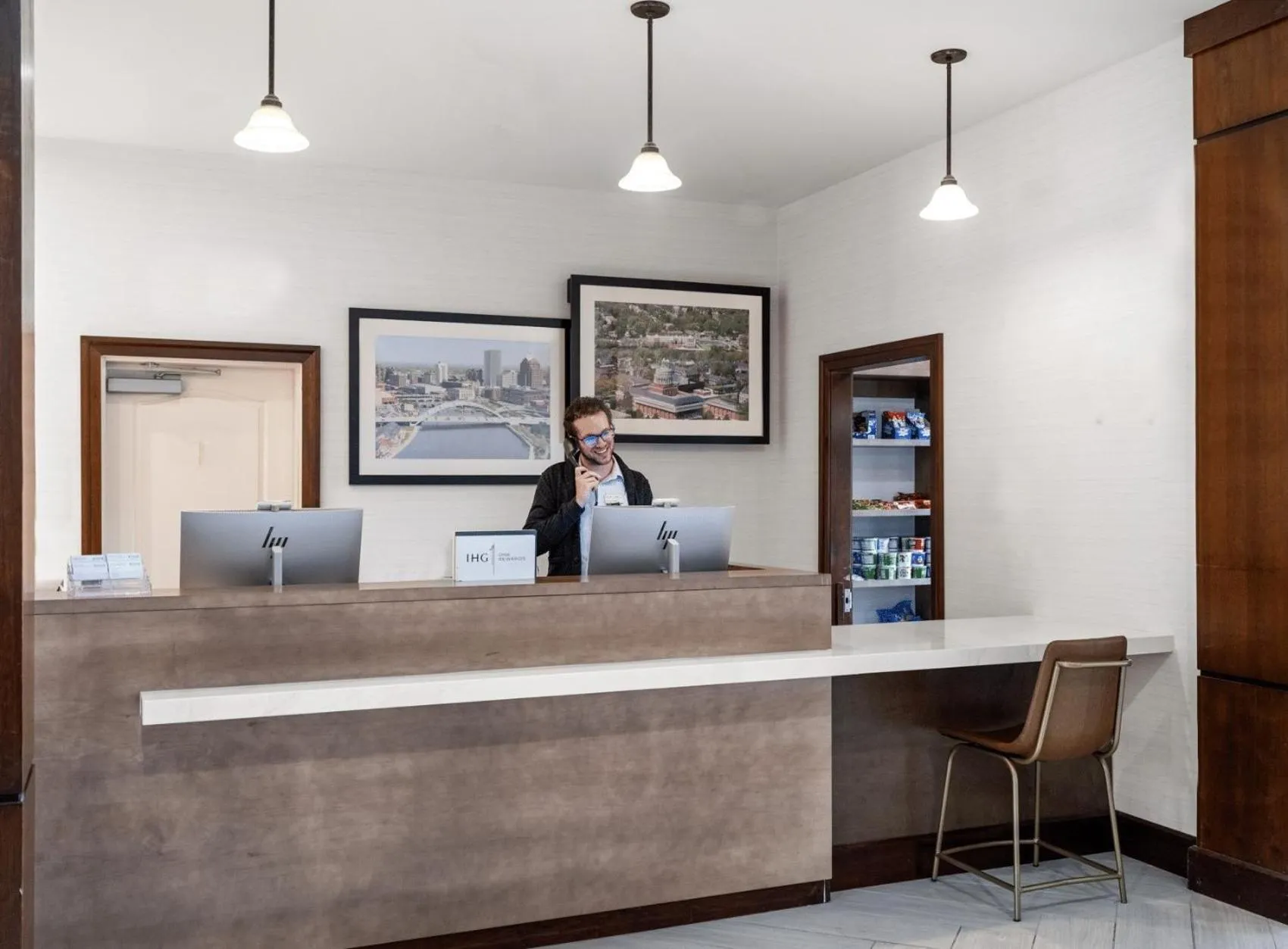 Lobby or reception in Staybridge Suites Rochester University by IHG