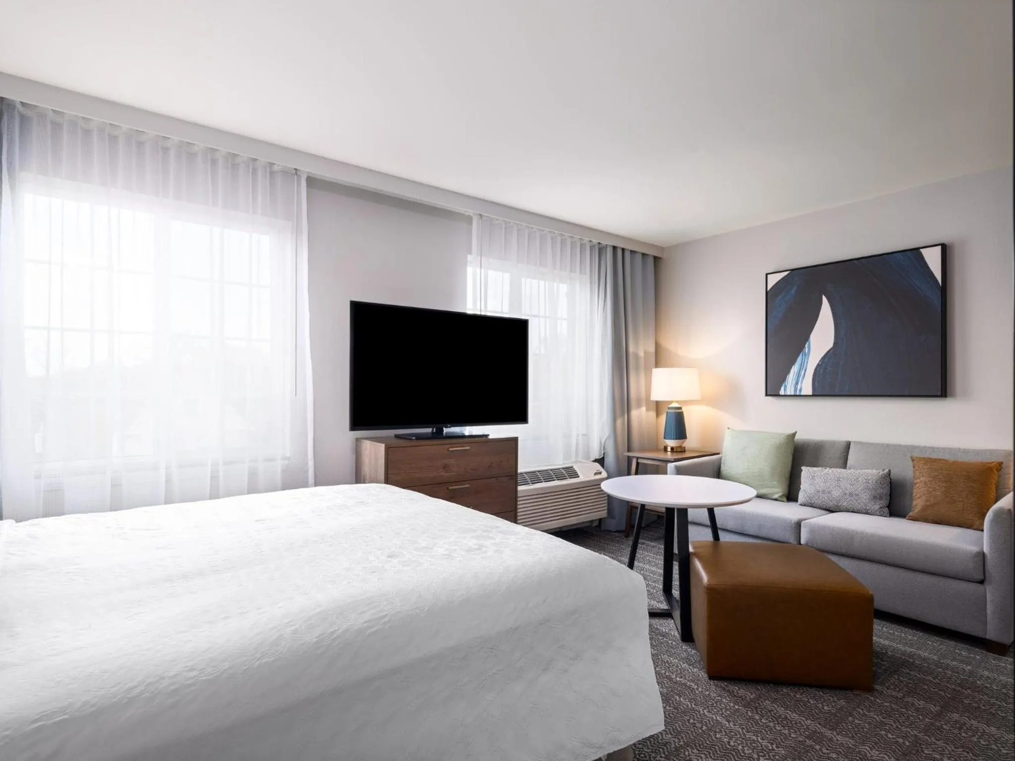 Photo of the whole room, Bed in Staybridge Suites Rochester University by IHG