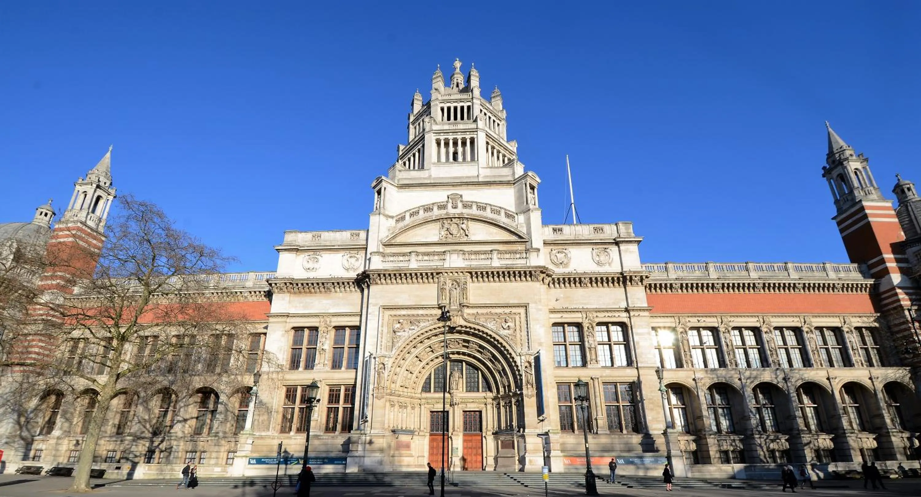 Nearby landmark in Astor Hyde Park Hostel