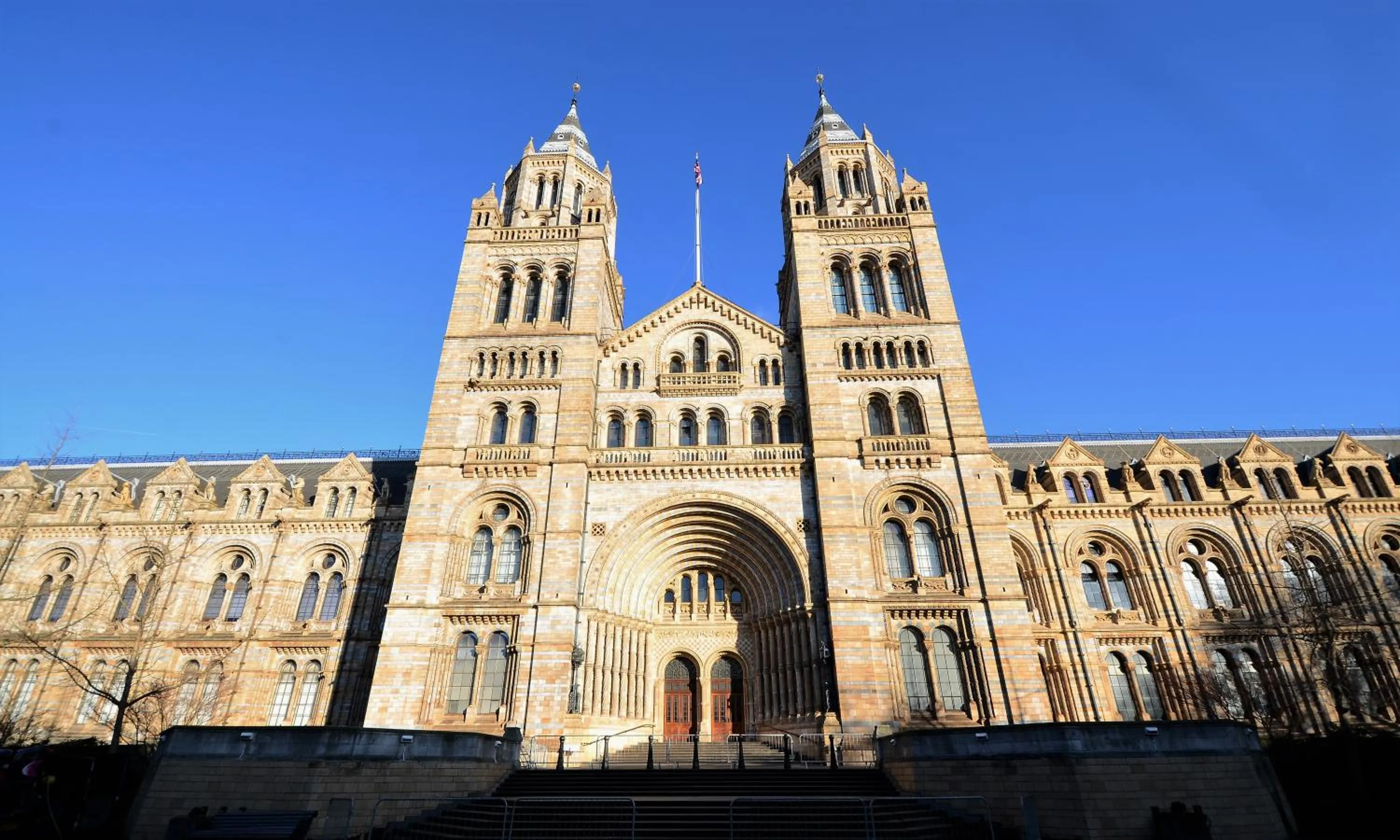 Neighbourhood in Astor Hyde Park Hostel