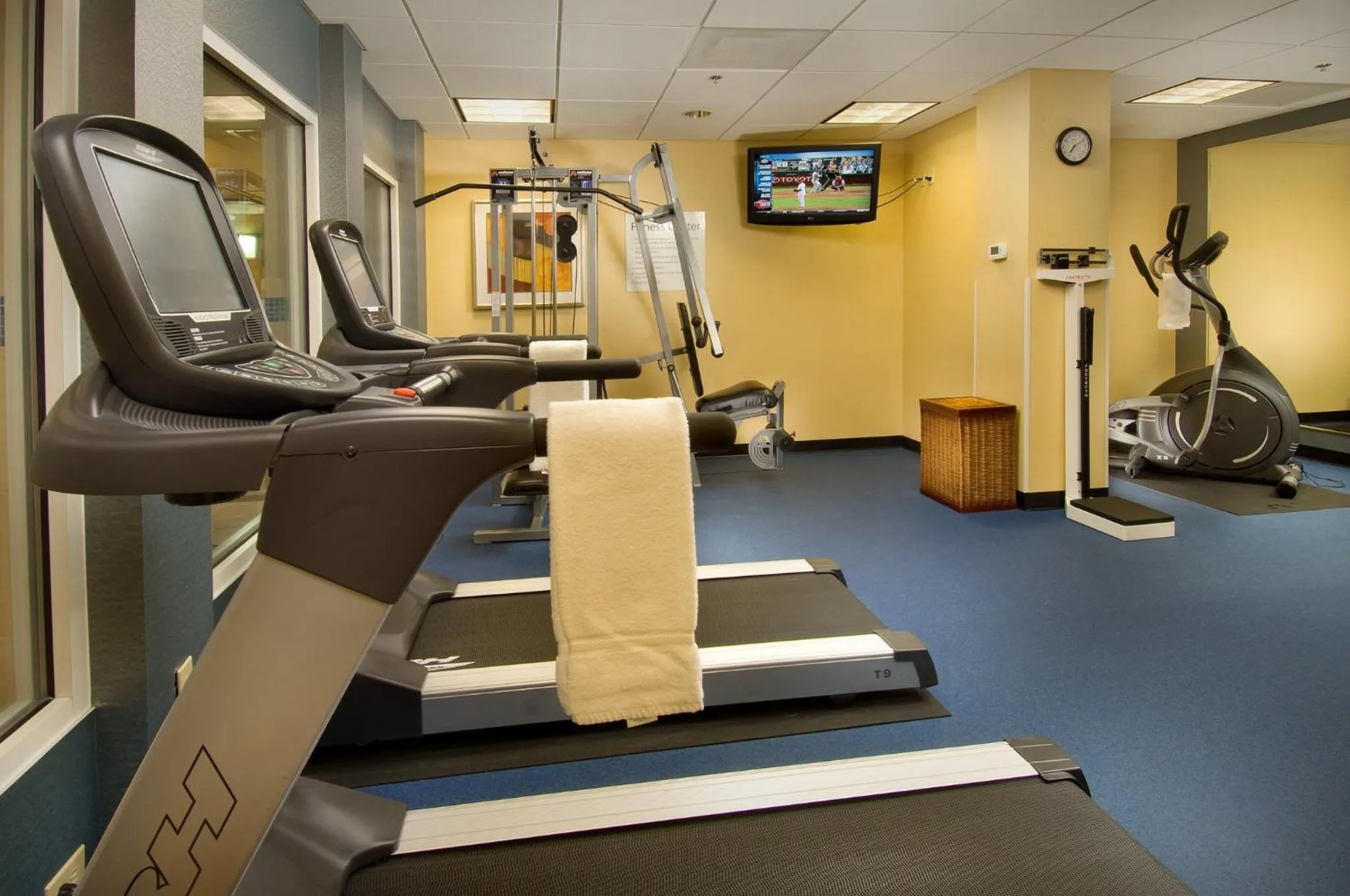 Spa and wellness centre/facilities in Holiday Inn Express & Suites Alexandria - Fort Belvoir by IHG