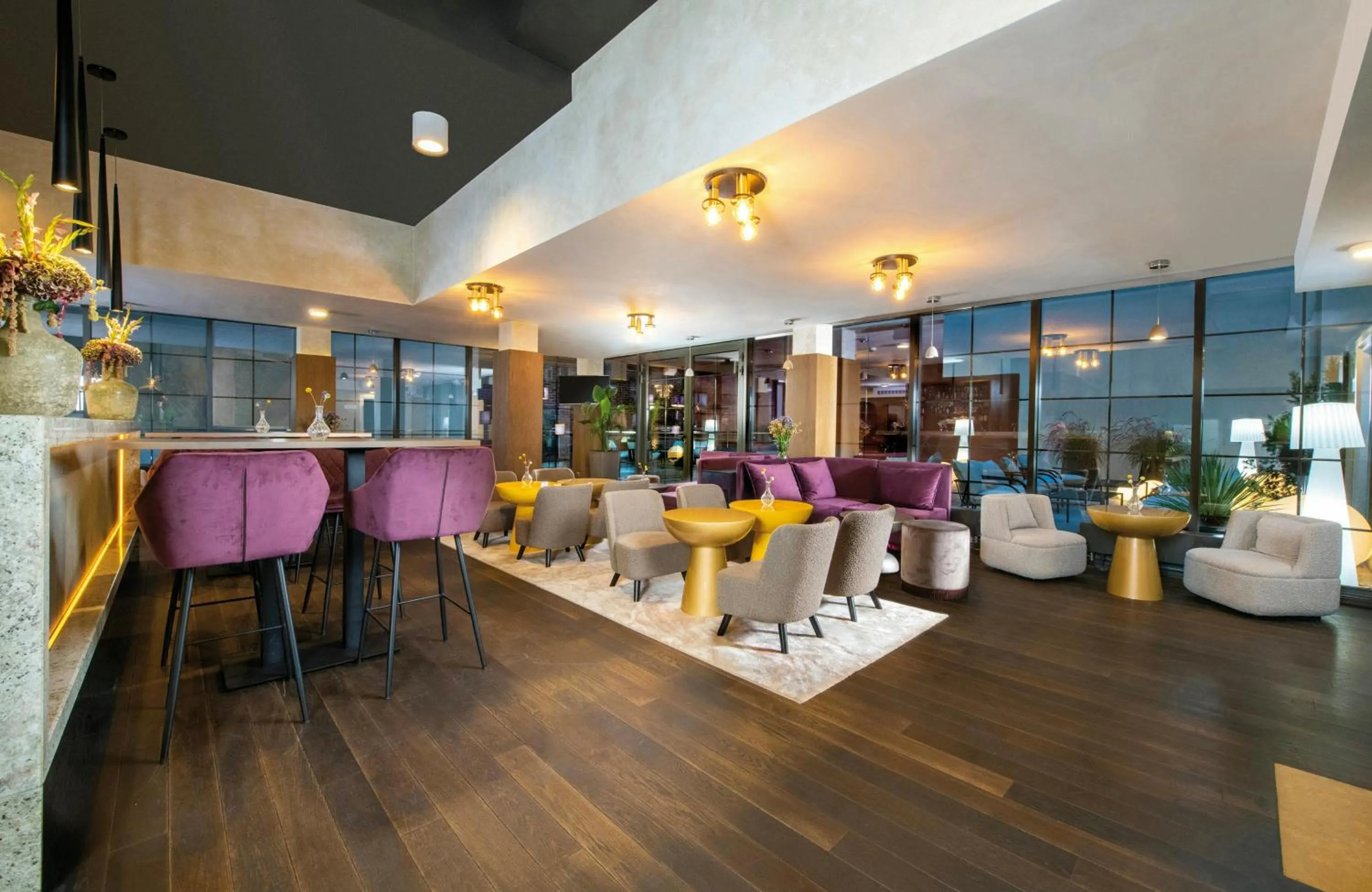 Lounge or bar in Leonardo Boutique Hotel Krakow Old Town