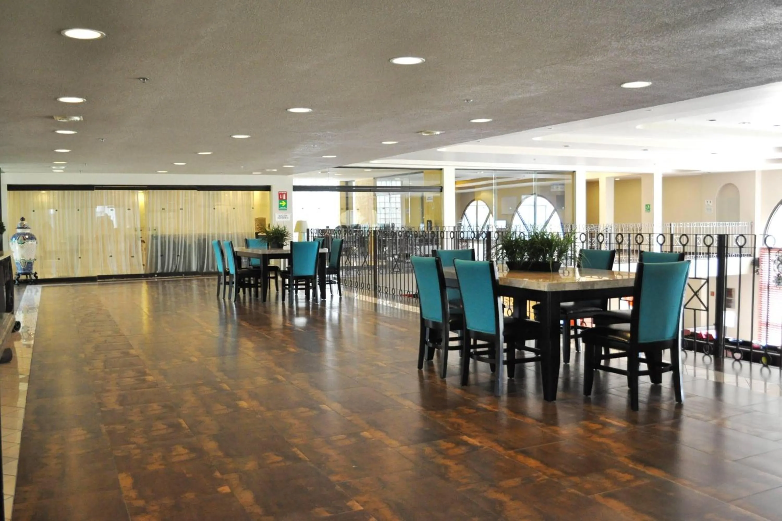 Meeting/conference room in Courtyard Toluca Airport