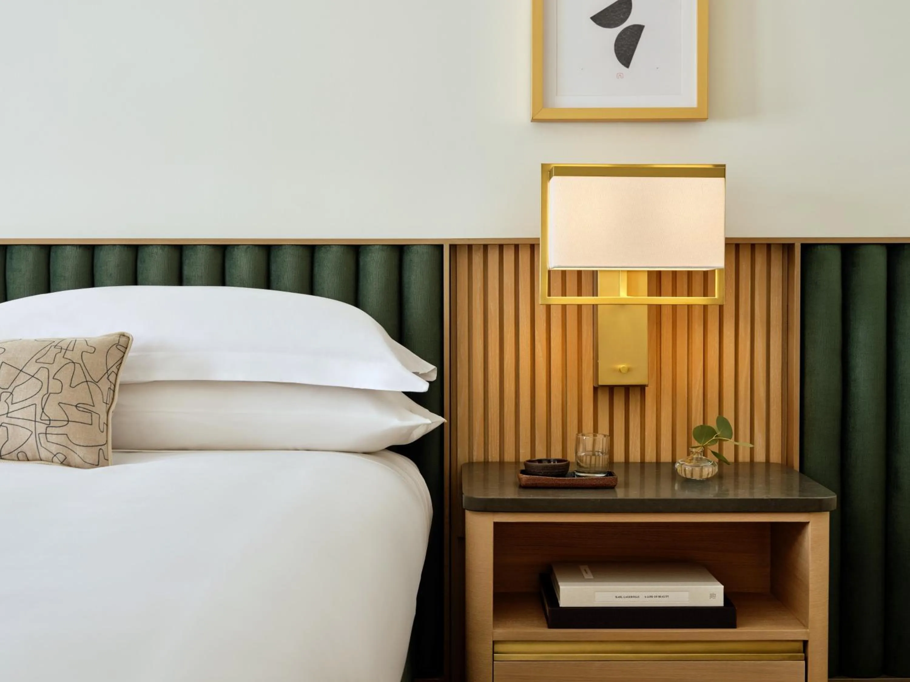 Photo of the whole room, Bed in 70 Park Avenue - Soon to be Kimpton