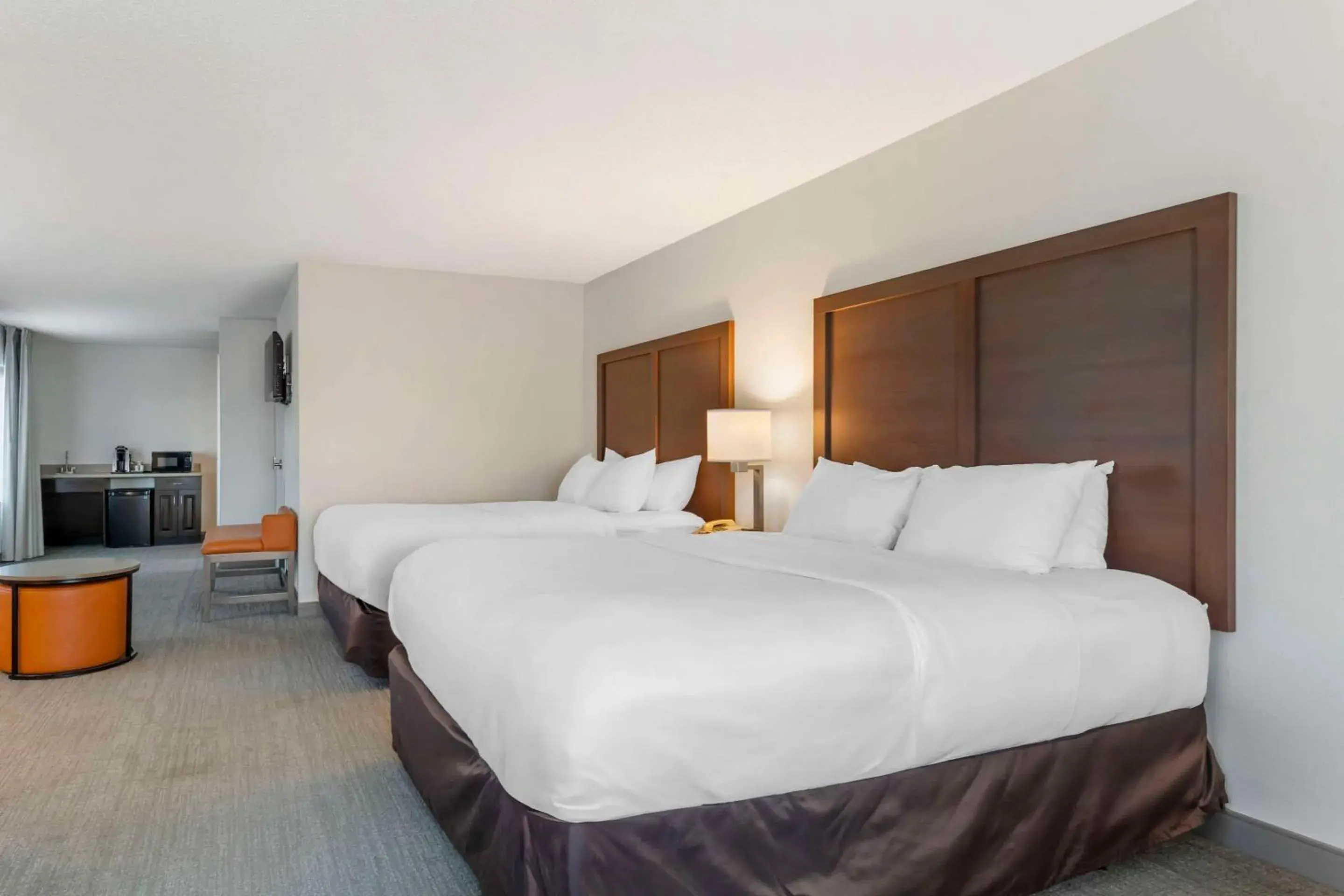 Queen Suite with Two Queen Beds and Sofa Bed - Non Smoking in Comfort Inn & Suites Chestertown Queen Suite with Two Queen Beds and Sofa Bed - Non Smoking in Comfort Inn & Suites Chestertown