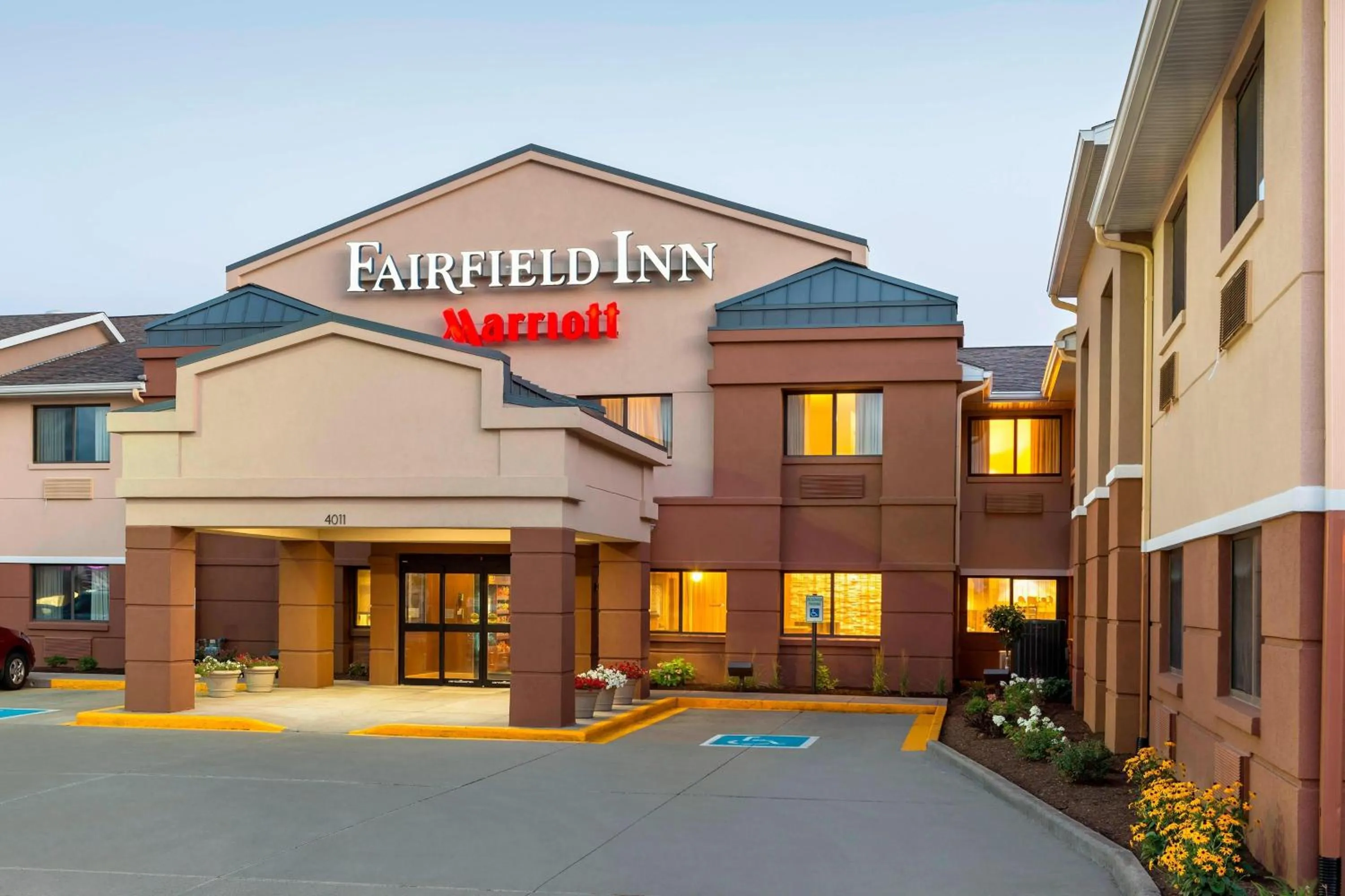 Property building in Fairfield Inn Muncie
