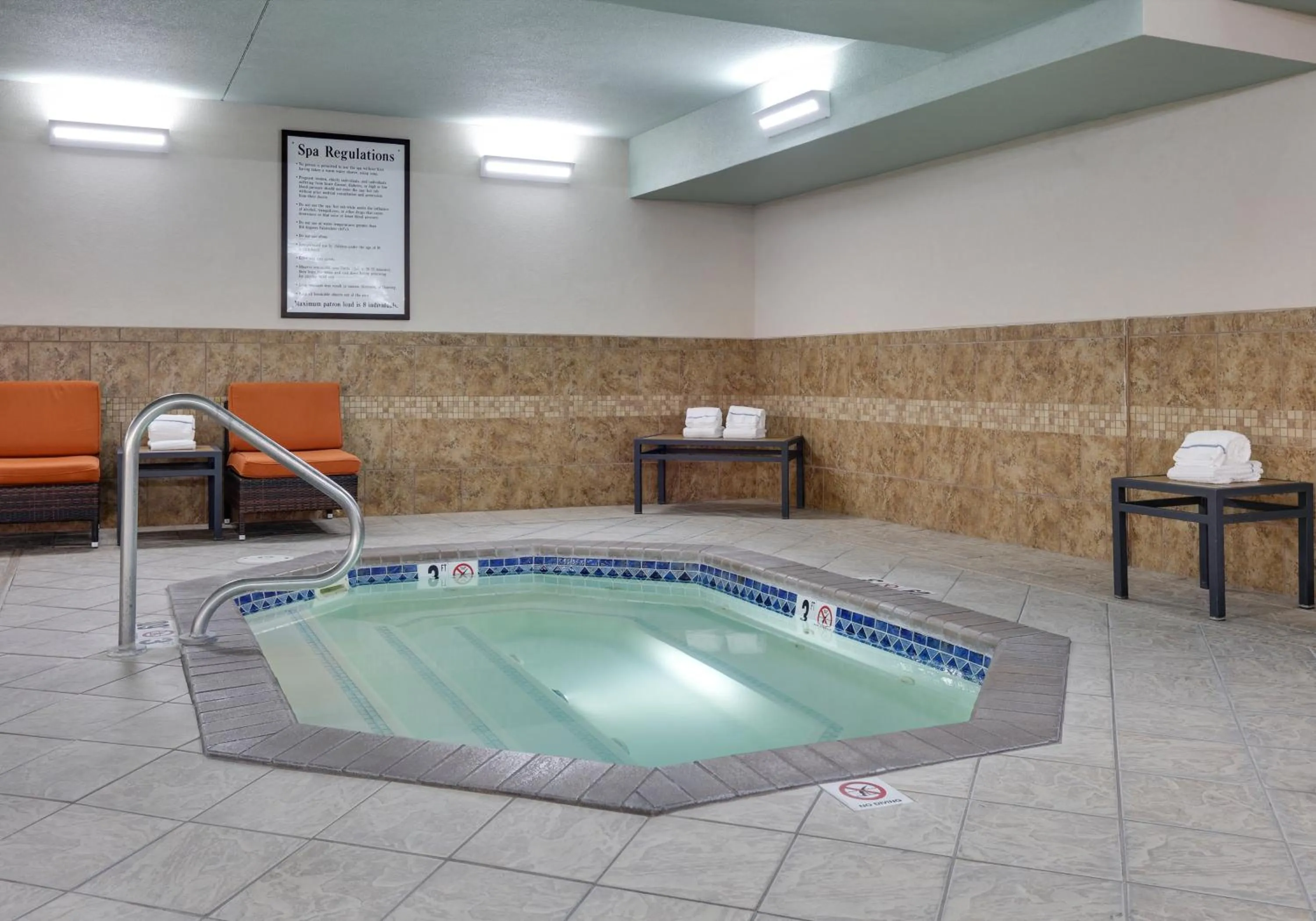 Swimming pool in Holiday Inn Express Scottsbluff - Gering by IHG