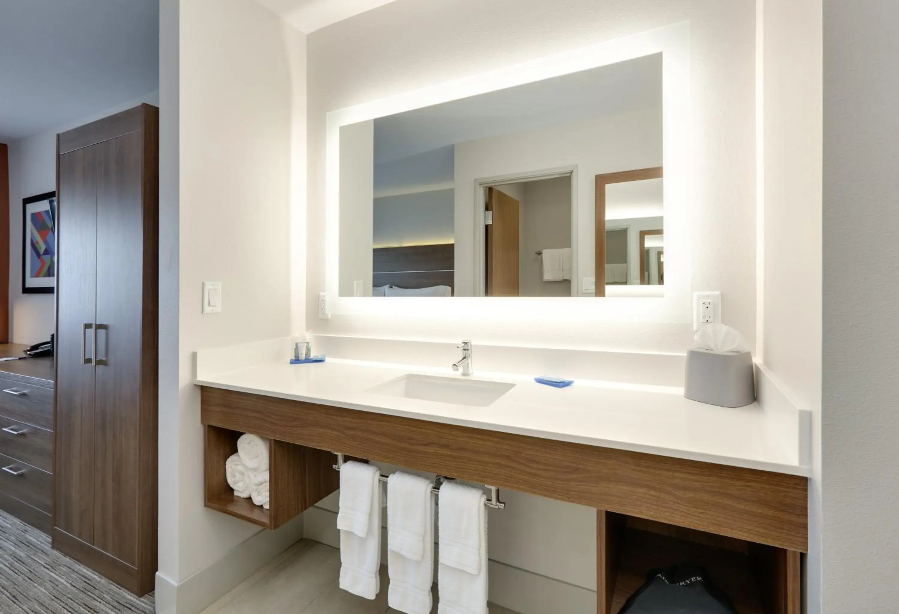 King Suite in Holiday Inn Express Scottsbluff - Gering by IHG King Suite in Holiday Inn Express Scottsbluff - Gering by IHG