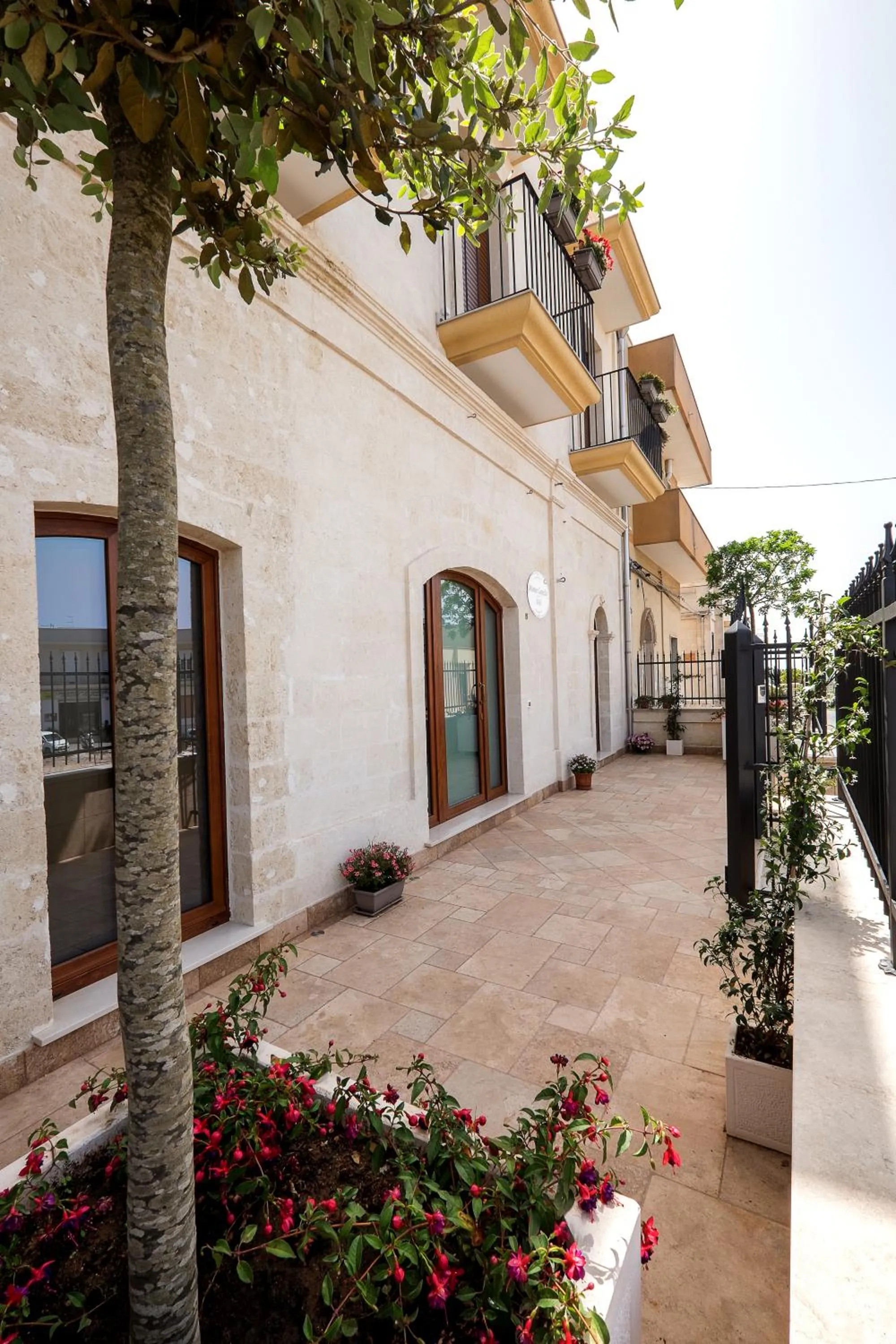 Property building in Monte Castello